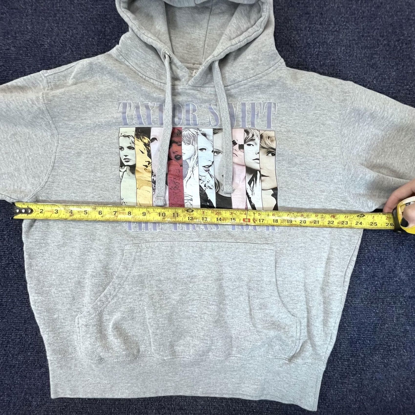 Vintage Taylor Swift Hoodie Womens Medium The Eras Tour Concert Pullover Music Sweater Size M / US 6-8 / IT 42-44 - 3 Thumbnail