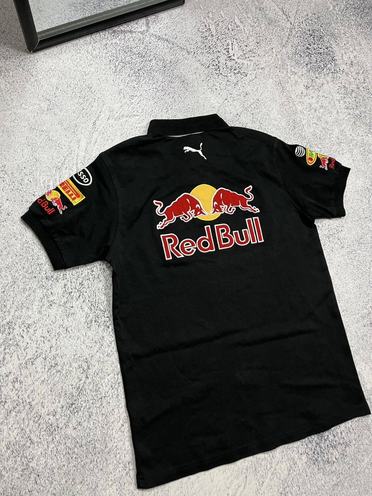 Formula 1 × Puma × Red Bull Aston Martin Red Bull Puma Racing T-shirt Formula One Rare Size US S / EU 44-46 / 1 - 10 Thumbnail