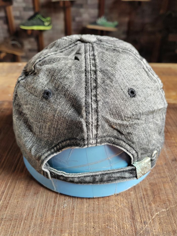 Roberta di Camerino Vintage Roberta di Camerino Distressed Style Cap Hat Size ONE SIZE - 5 Thumbnail