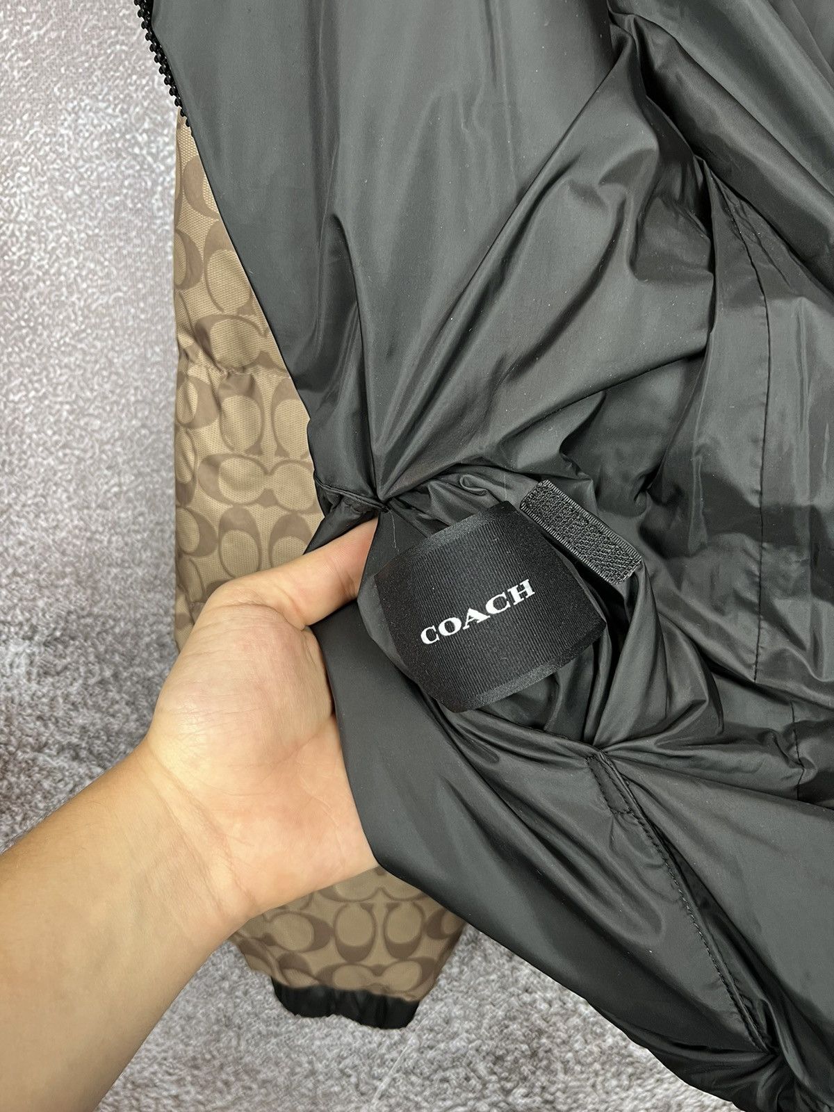 Coach Coach monogram signature Sherpa puffer jacket duck down Size US L / EU 52-54 / 3 - 9 Thumbnail