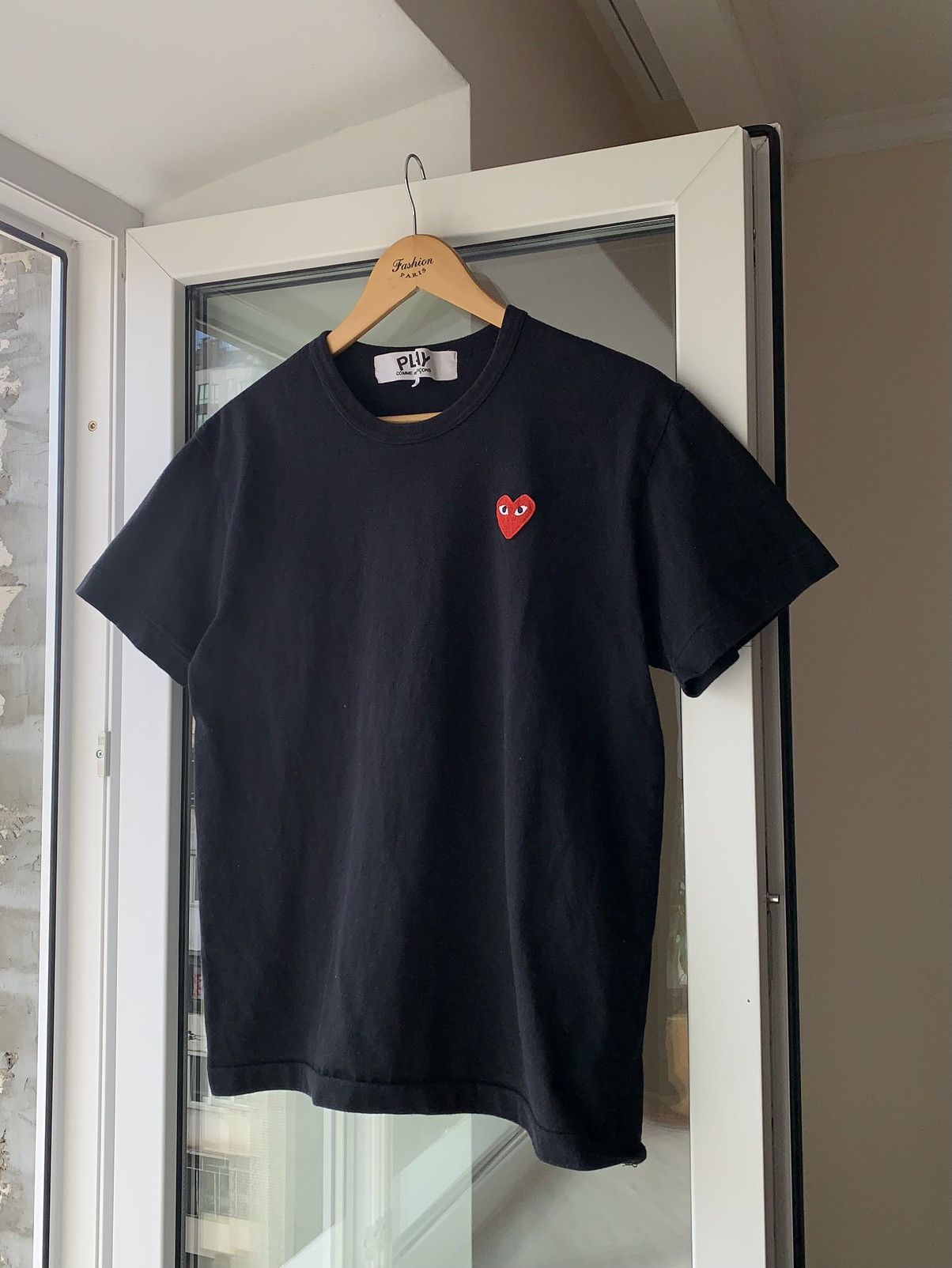 Comme des Garcons × Comme des Garcons PLAY × Japanese Brand 🔥PLAY COMME DES GARÇONS T-SHIRT Size US M / EU 48-50 / 2 - 3 Thumbnail
