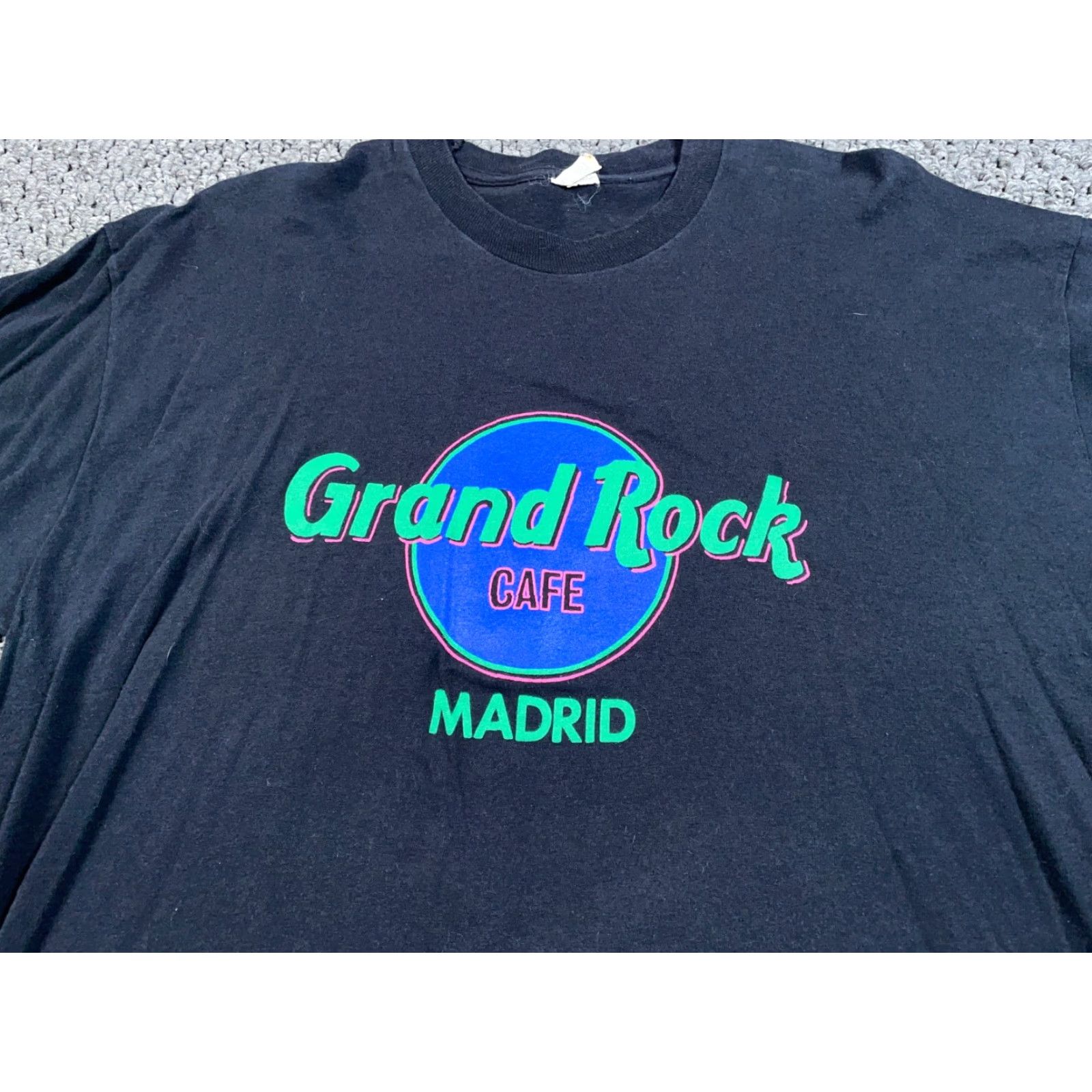 Vintage VTG 80s Madrid Cafe T-Shirt Adult XL Black Single Stitch Screen Stars Tag Boxy Size US XL / EU 56 / 4 - 7 Thumbnail