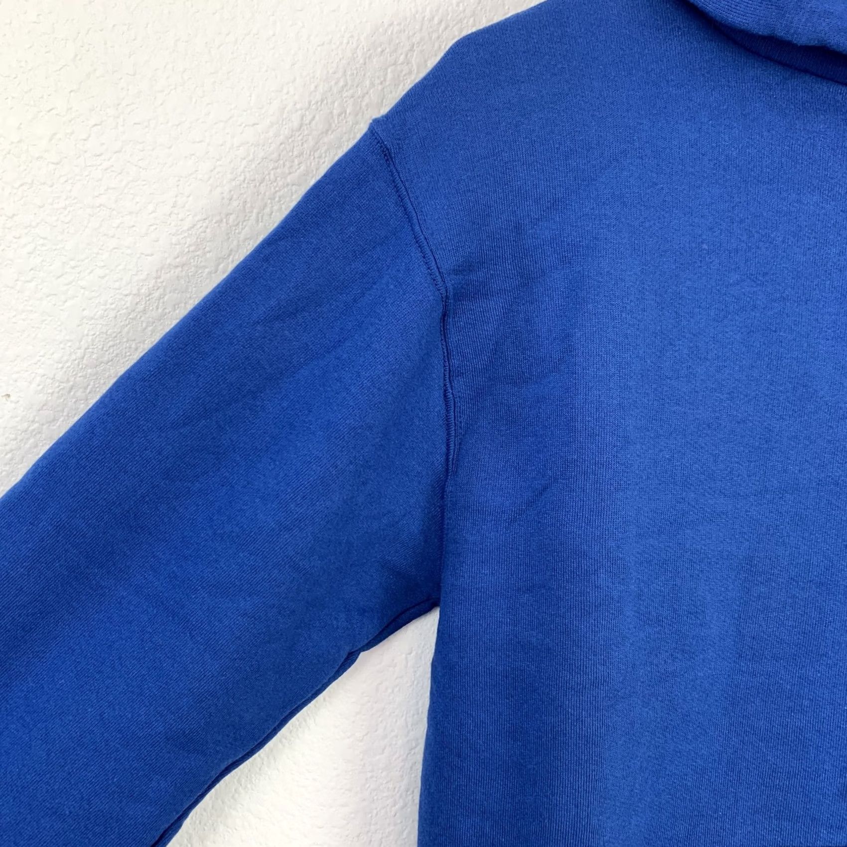 Russell Athletic VINTAGE Russell Athletic Hoodie Men M Royal Blue Fleece 2000 Sweatshirt Pullover Casual Athletic Doorway? Size US M / EU 48-50 / 2 - 2 Thumbnail