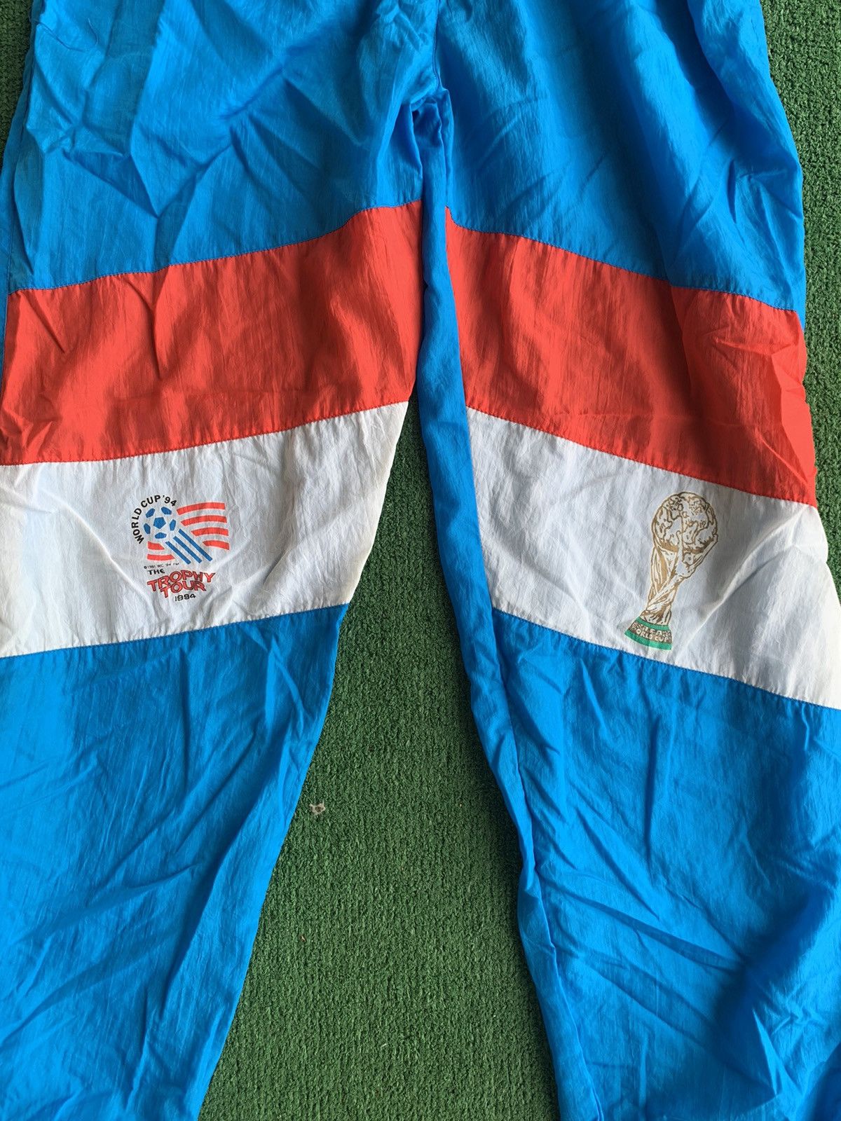 Vintage Vintage World Cup ‘94 soccer pants Size US 32 / EU 48 - 2 Thumbnail