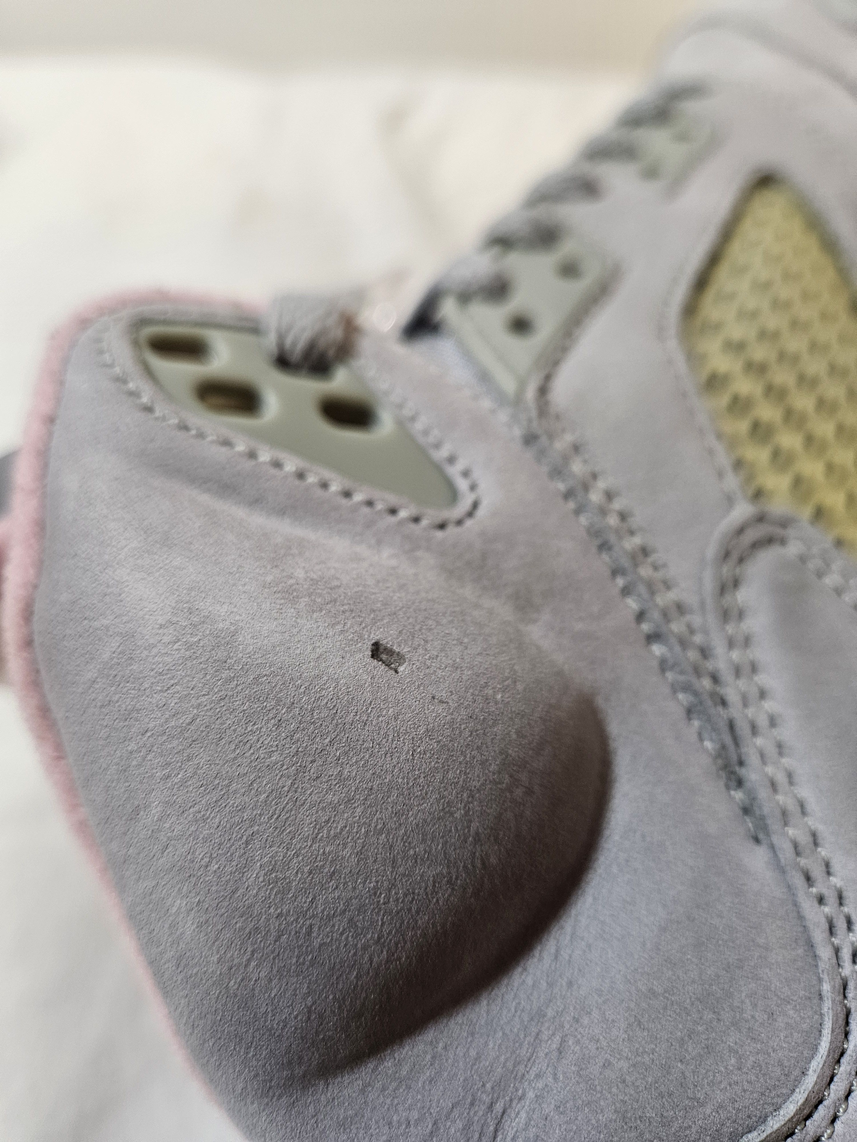 Jordan Brand SIZE WMNS 8.5 2006 Air Jordan 5 shoes Stealth / Shy pink Size US 7 / EU 40 - 10 Thumbnail