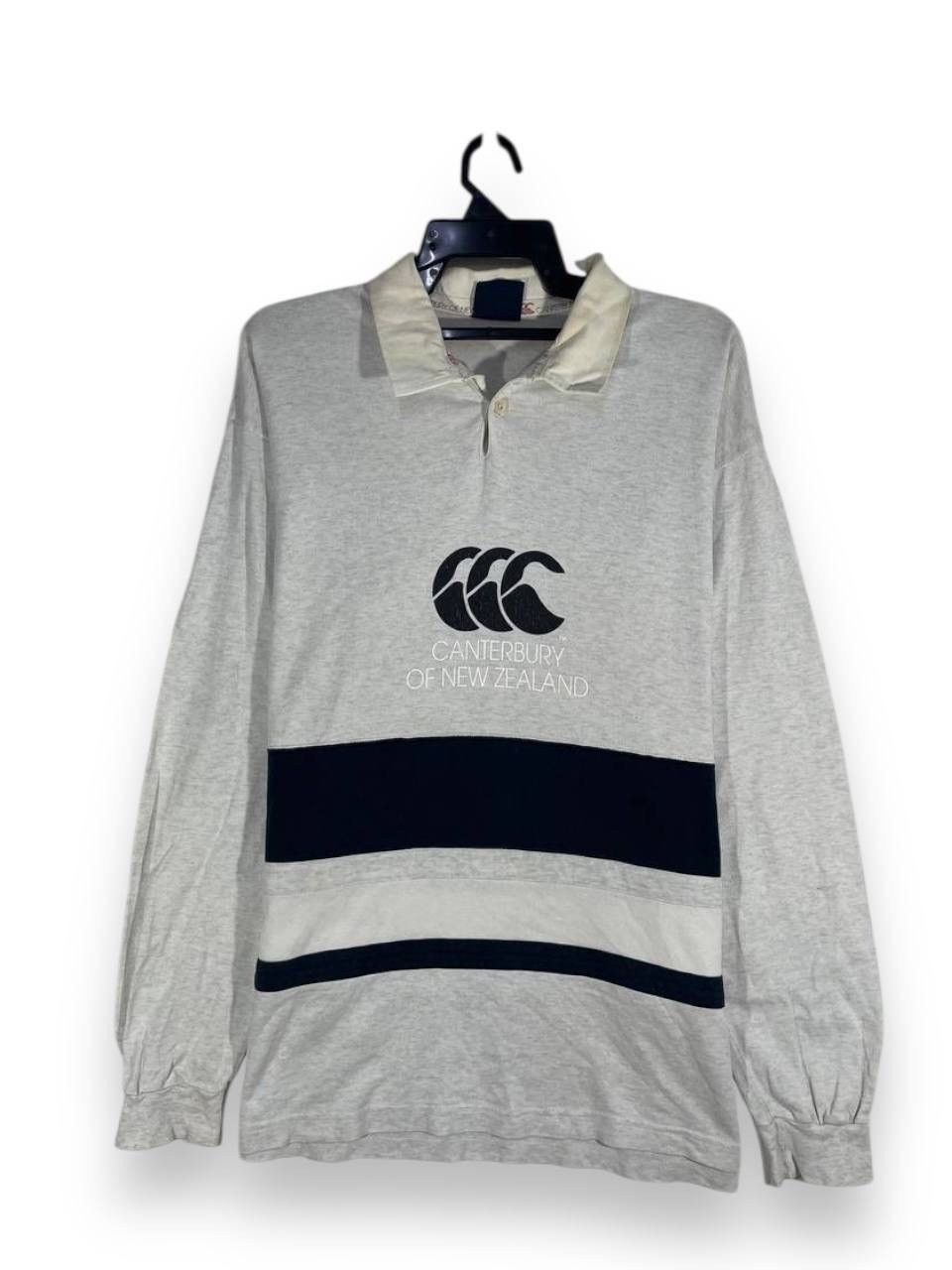 Canterbury of New Zealand Vintage 90s canterbury rugby shirts size L Size US L / EU 52-54 / 3 - 1 Thumbnail