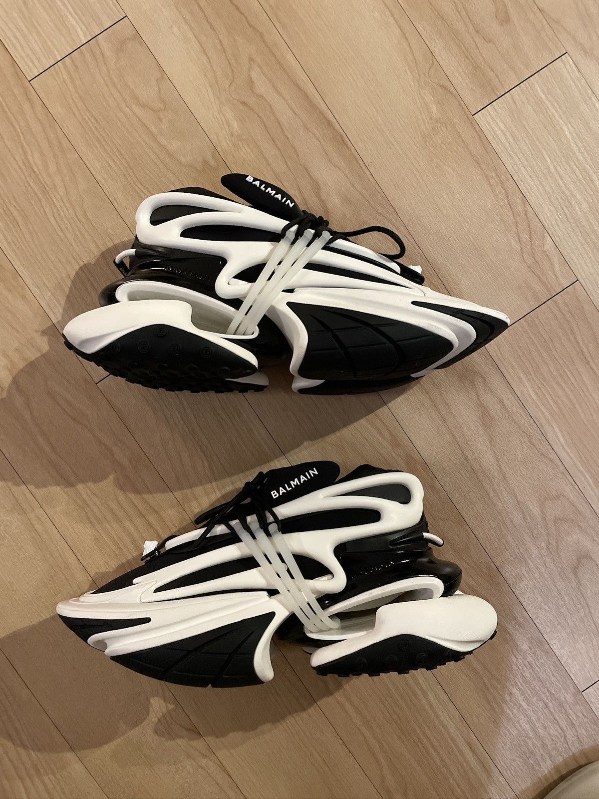 Balmain Balmain Unicorn US9 Size US 9 / EU 42 - 1 Thumbnail