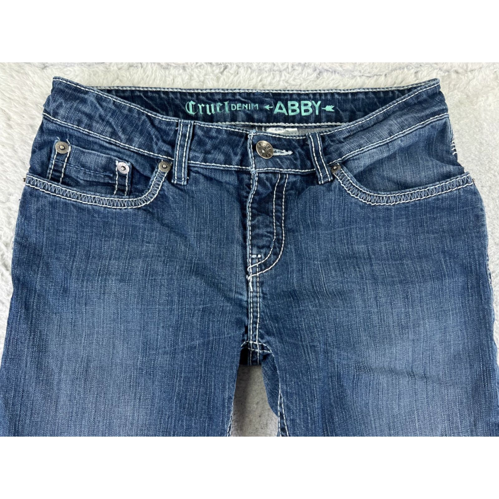 Denime Cruel Denim Jeans Bootcut Cruel Pants Womens 7 Blue Denim 29x32 Low Rise Embroidered Aztec 90s? No, but keep. Size 28" / US 6 / IT 42 - 4 Thumbnail