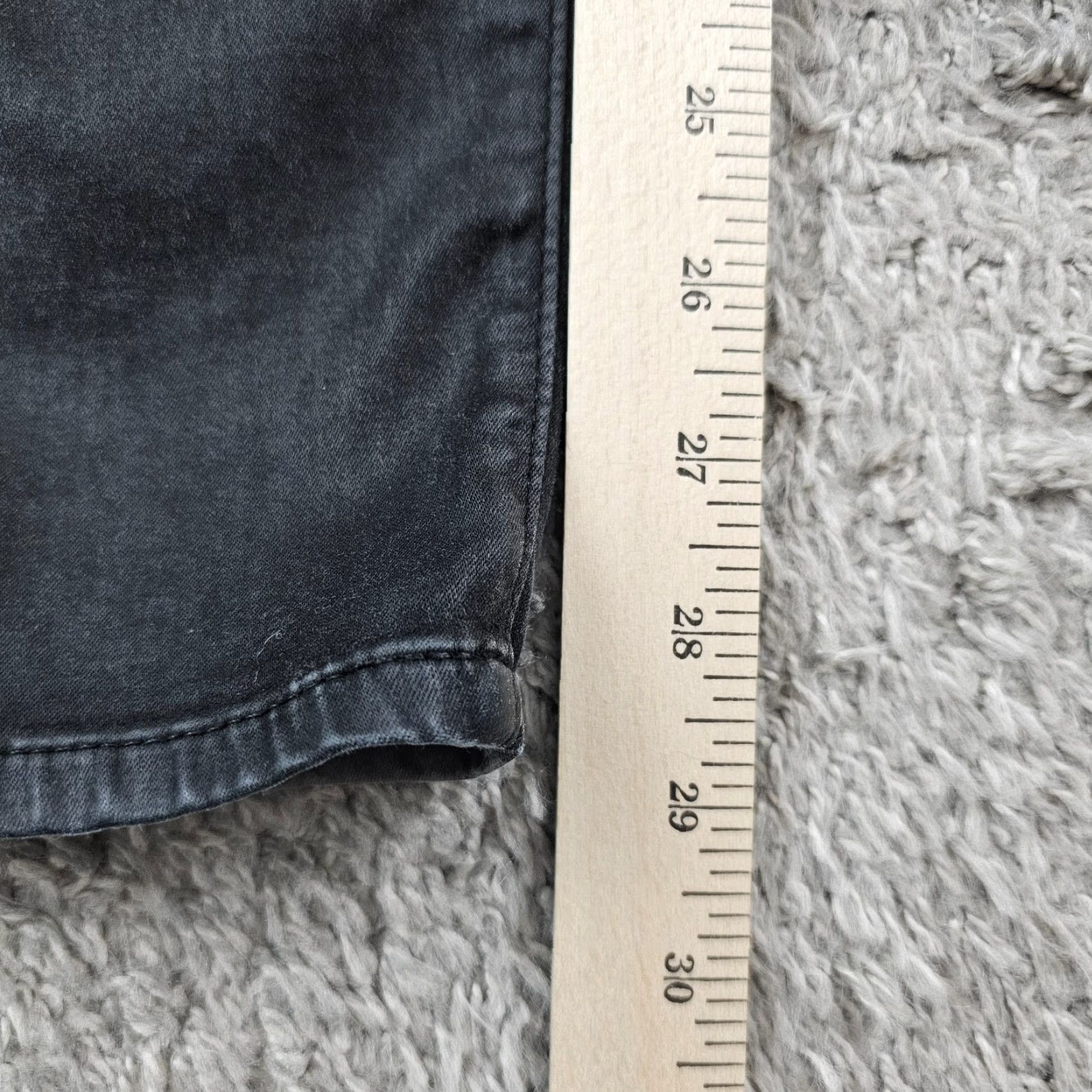 Vintage AG Adriano Goldschmied Coated Skinny Jeans Womens 28 Black 29 Inseam Regular Fit Size 28" / US 6 / IT 42 - 6 Thumbnail