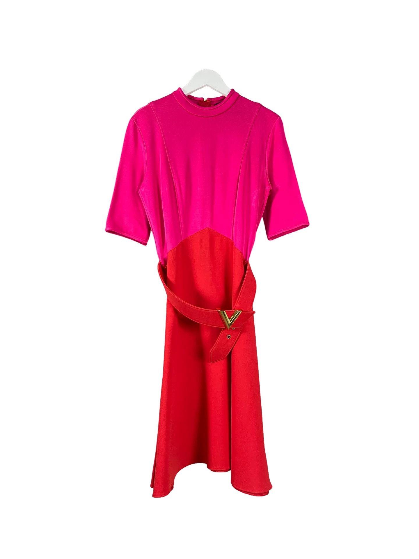 Louis Vuitton Louis Vuitton Colorblock V Logo Dress Size 36 Size XS / US 0-2 / IT 36-38 - 1 Thumbnail
