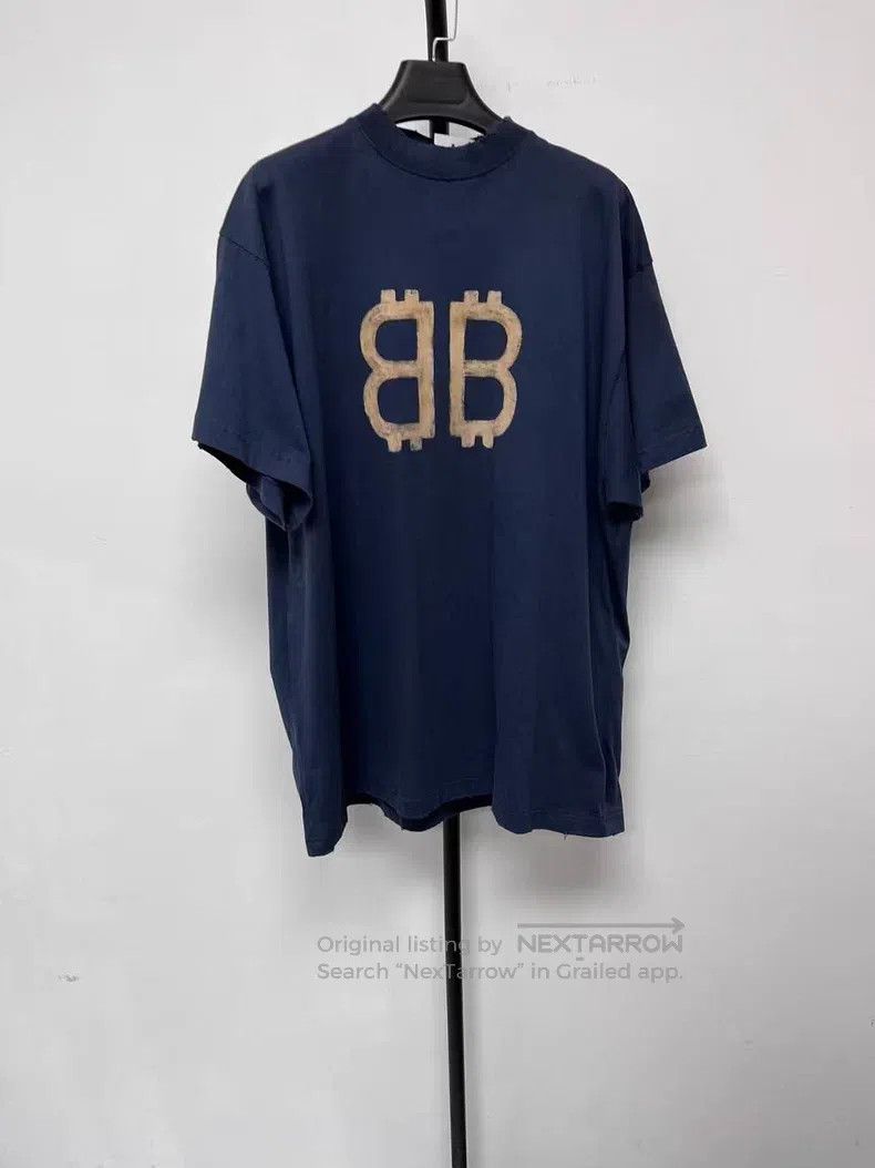 Balenciaga Balenciaga Letter Printed Round Neck Short Sleeve Size US S / EU 44-46 / 1 - 1 Thumbnail