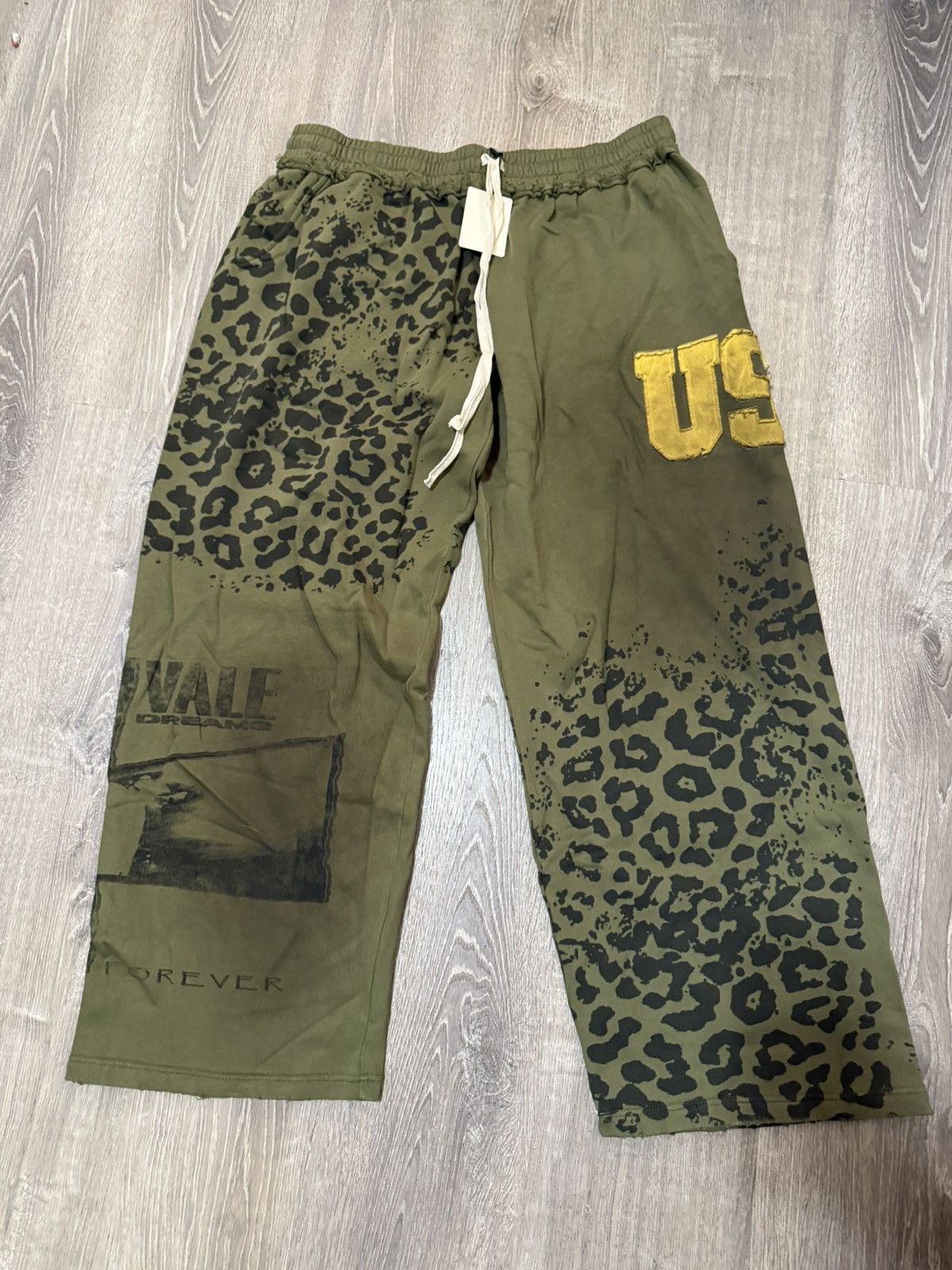 Vale Vale Cheetah Safari Sweatpants Size XL Size US 38 / EU 54 - 1 Thumbnail