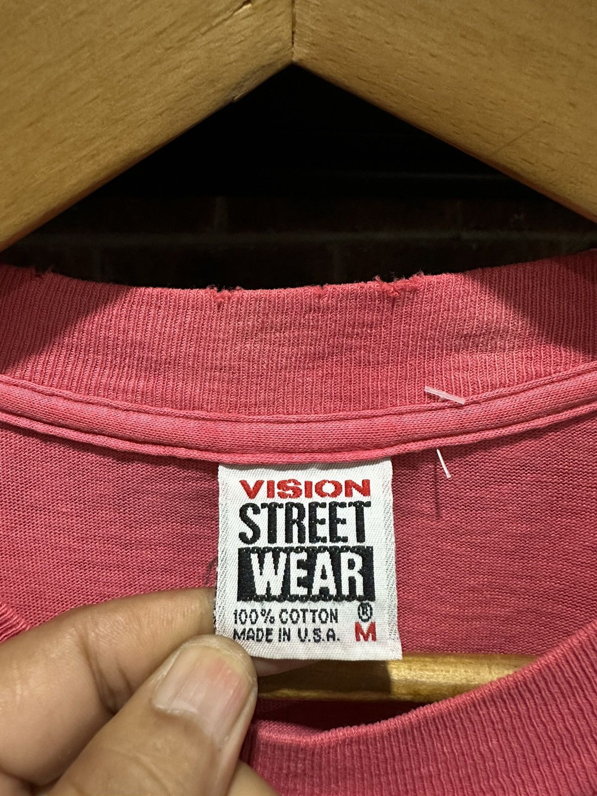 Vintage Vintage 80s Vision Streerwear Faded Tee Size US M / EU 48-50 / 2 - 10 Thumbnail