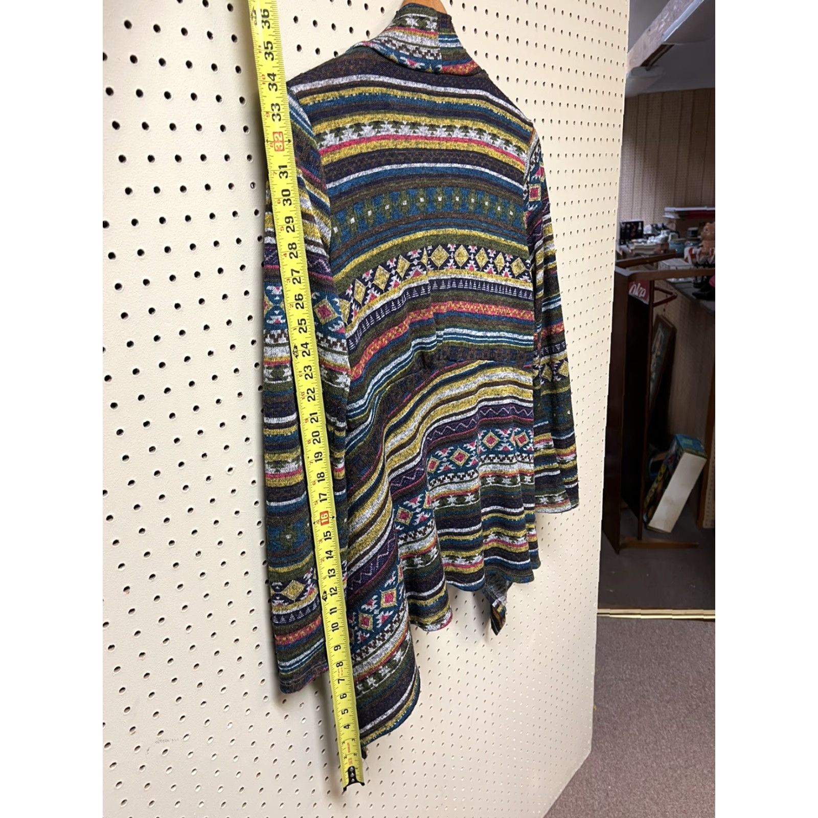 Vintage Womens M Celeste Knit Sweater Shawl Southwest Aztec Print Shirt Size M / US 6-8 / IT 42-44 - 8 Thumbnail