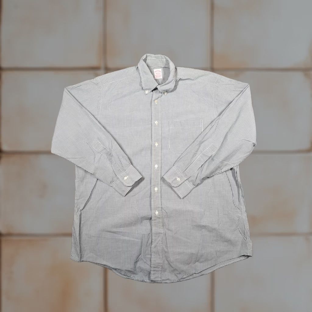 Brooks Brothers VINTAGE Brooks Brothers Shirt Mens 17-4 Green Gingham Button-Down USA 90s Dress Shirt Mens Size US XL / EU 56 / 4 - 1 Thumbnail