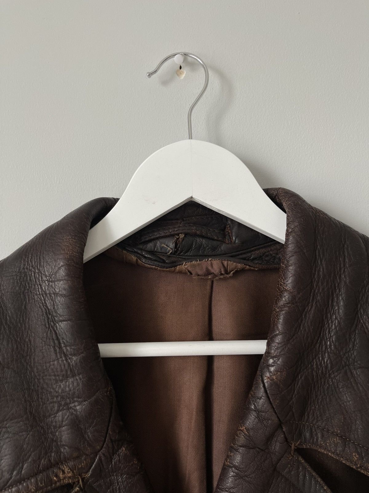Vintage Vintage 1950's Germany Cowhide Leather Cropped Moto Jacket Size US L / EU 52-54 / 3 - 6 Thumbnail