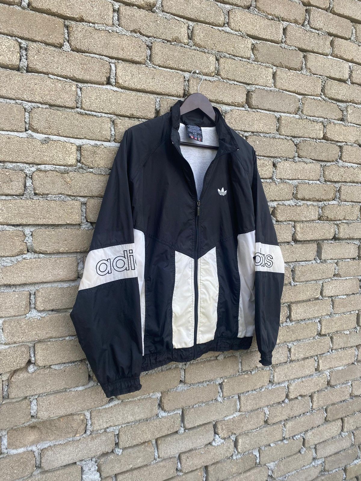 Adidas Vintage 90s Adidas Windbreaker Jacket Size US L / EU 52-54 / 3 - 3 Thumbnail