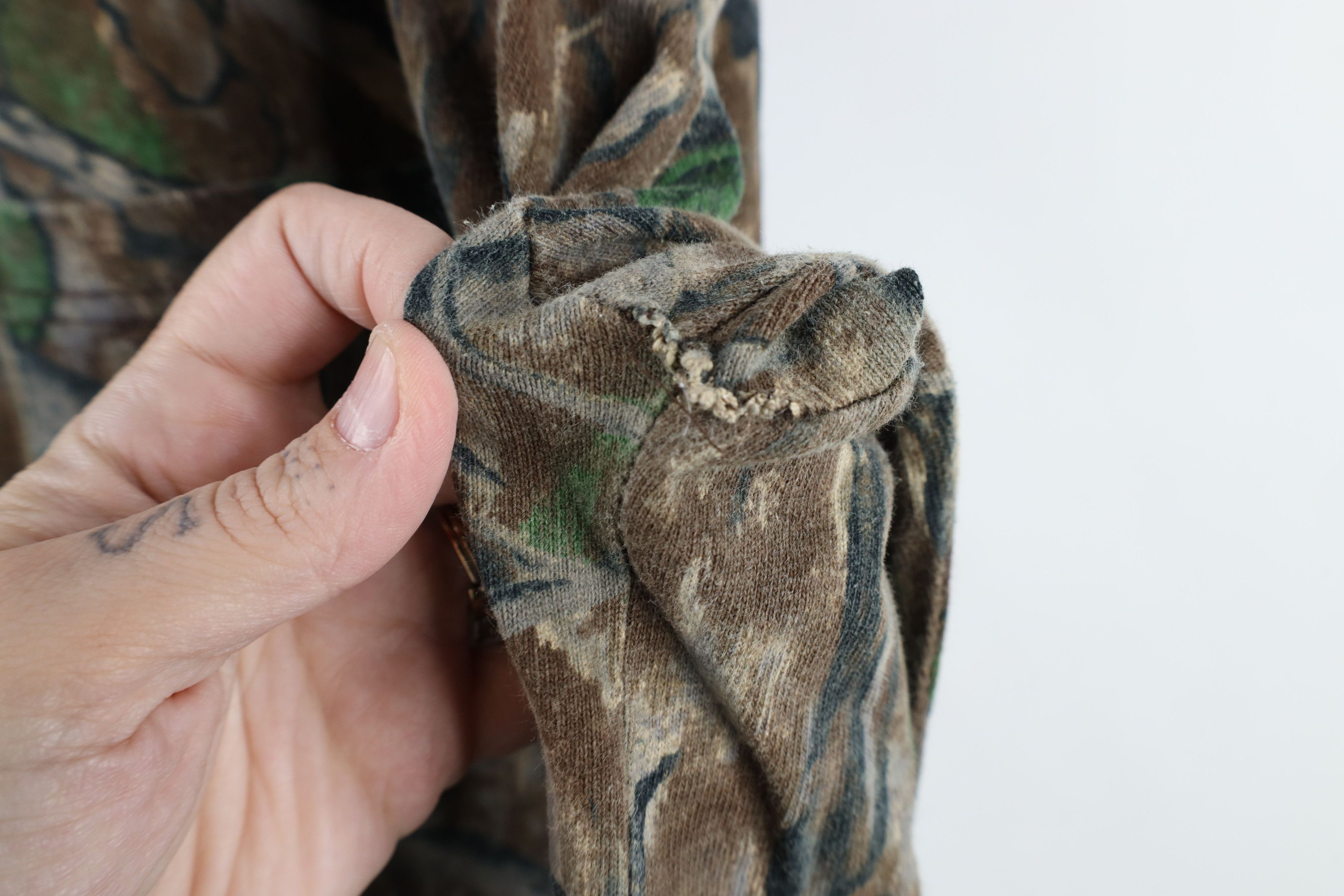 Vintage Vintage 90s Streetwear Camouflage Long Sleeve T-Shirt USA Size US XXL / EU 58 / 5 - 5 Thumbnail