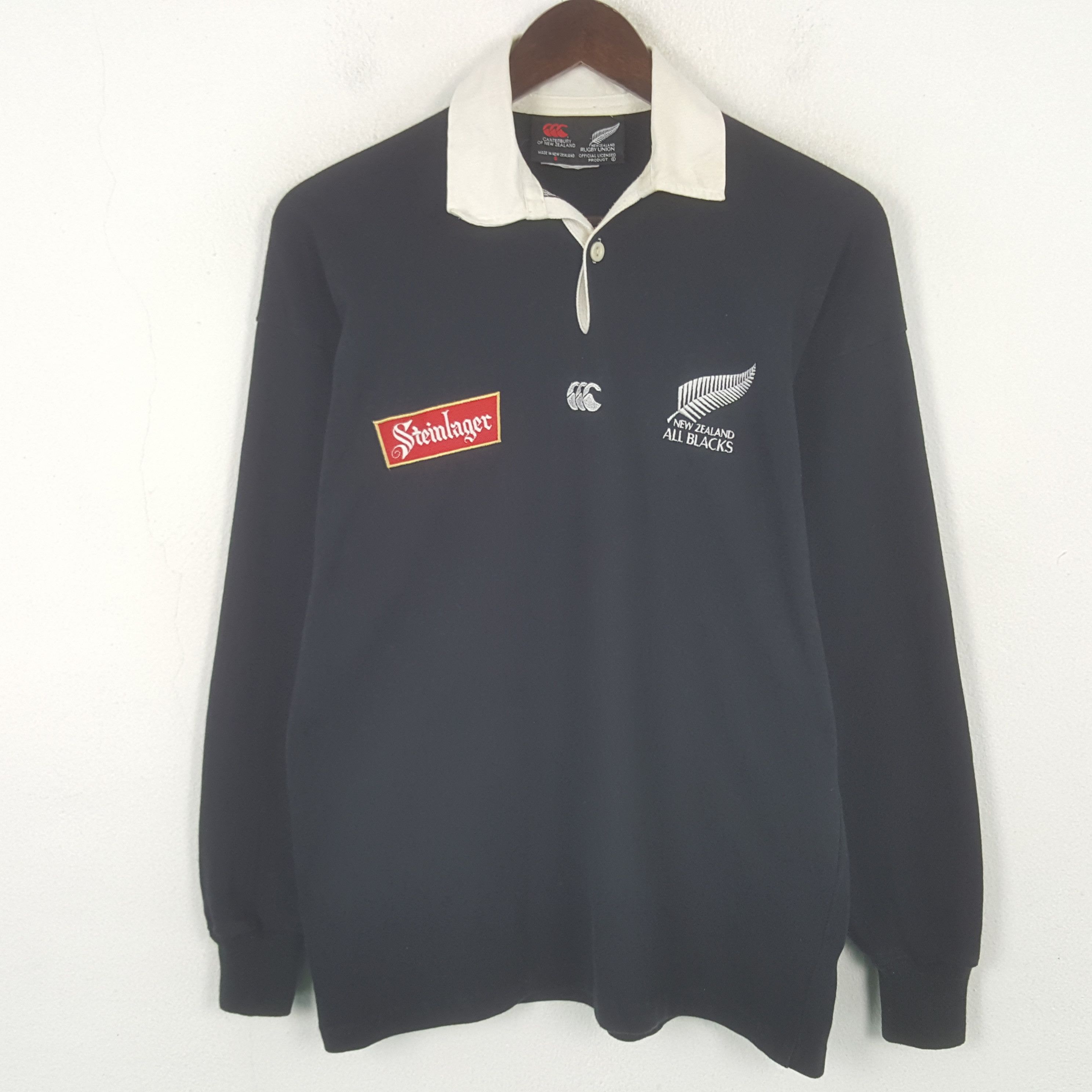 Canterbury of New Zealand Vintage Canterbury Of New Zealand Rugby Polos Shirt Size US S / EU 44-46 / 1 - 1 Thumbnail