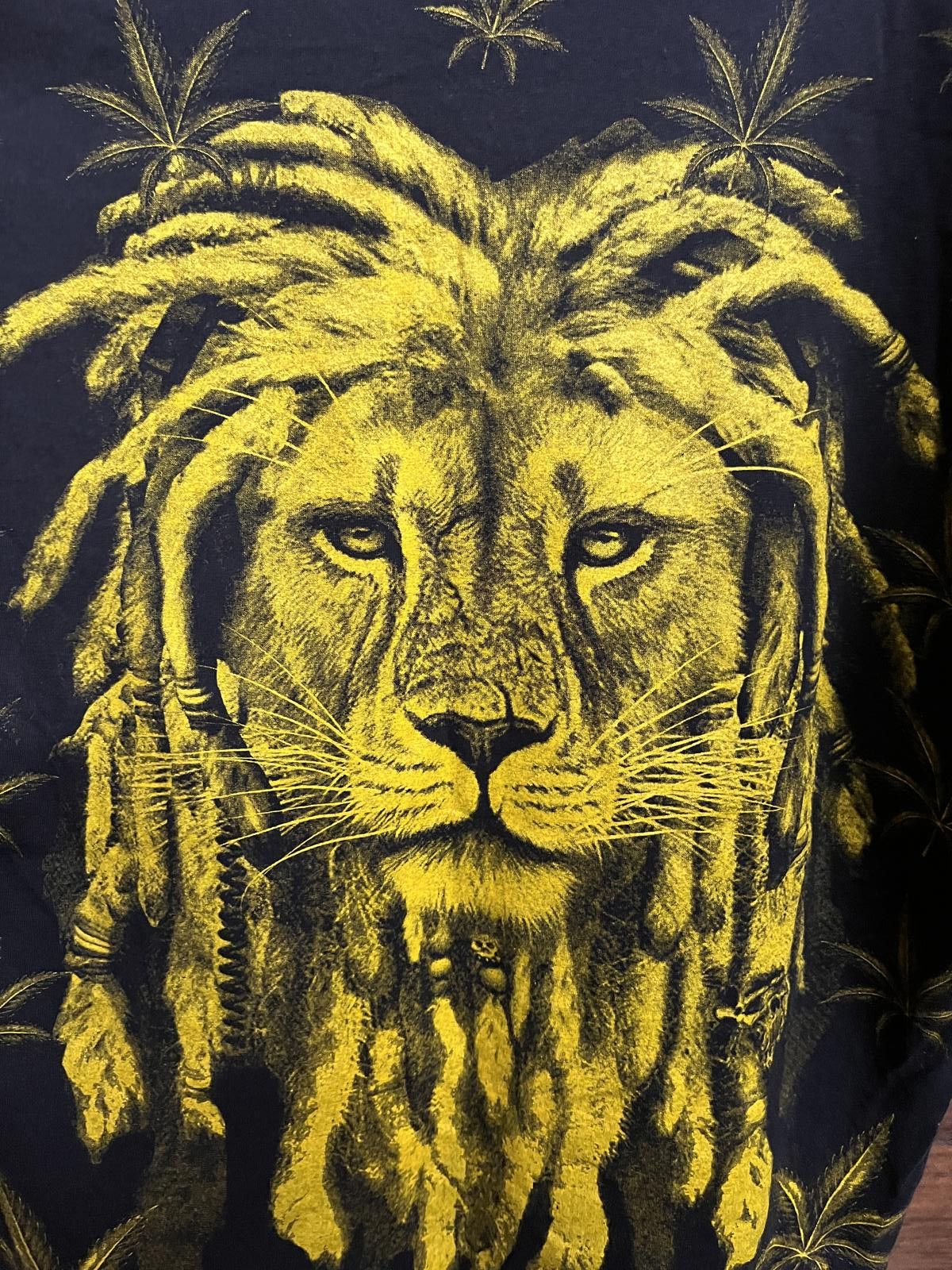 Designer Marijuana Rasta Lion Dreadlocks T-shirt - 2 Sided Tee XL Size US XL / EU 56 / 4 - 6 Thumbnail
