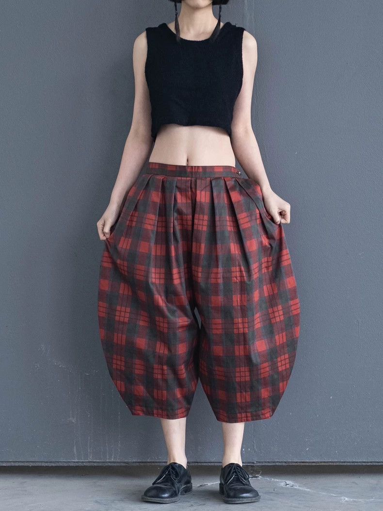Comme des Garcons COMME des GARCONS Red Plaid Balloon Pants - dmc Size US 30 / EU 46 - 1 Thumbnail