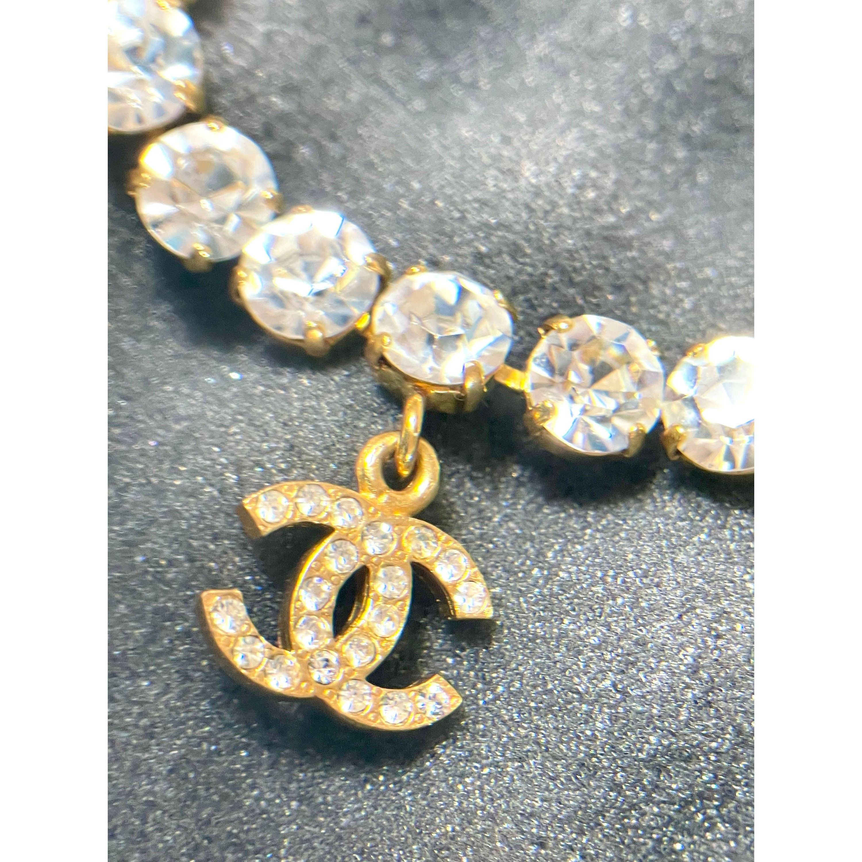 Chanel Vintage Chanel bracelet with crystal and CC charms. Size ONE SIZE - 8 Thumbnail