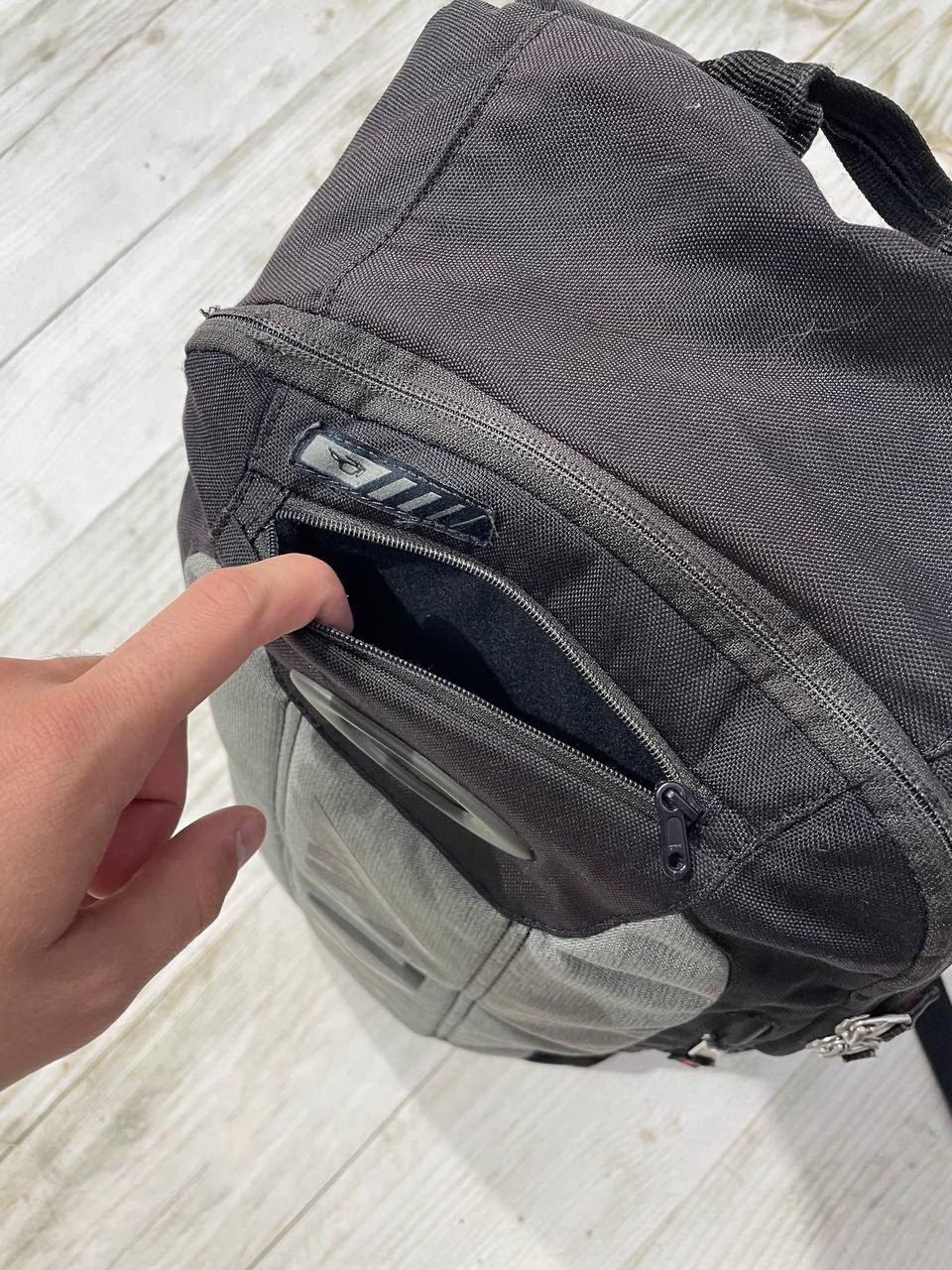 Oakley Vintage Oakley Backpack Laptop Bag 00s Size ONE SIZE - 7 Thumbnail