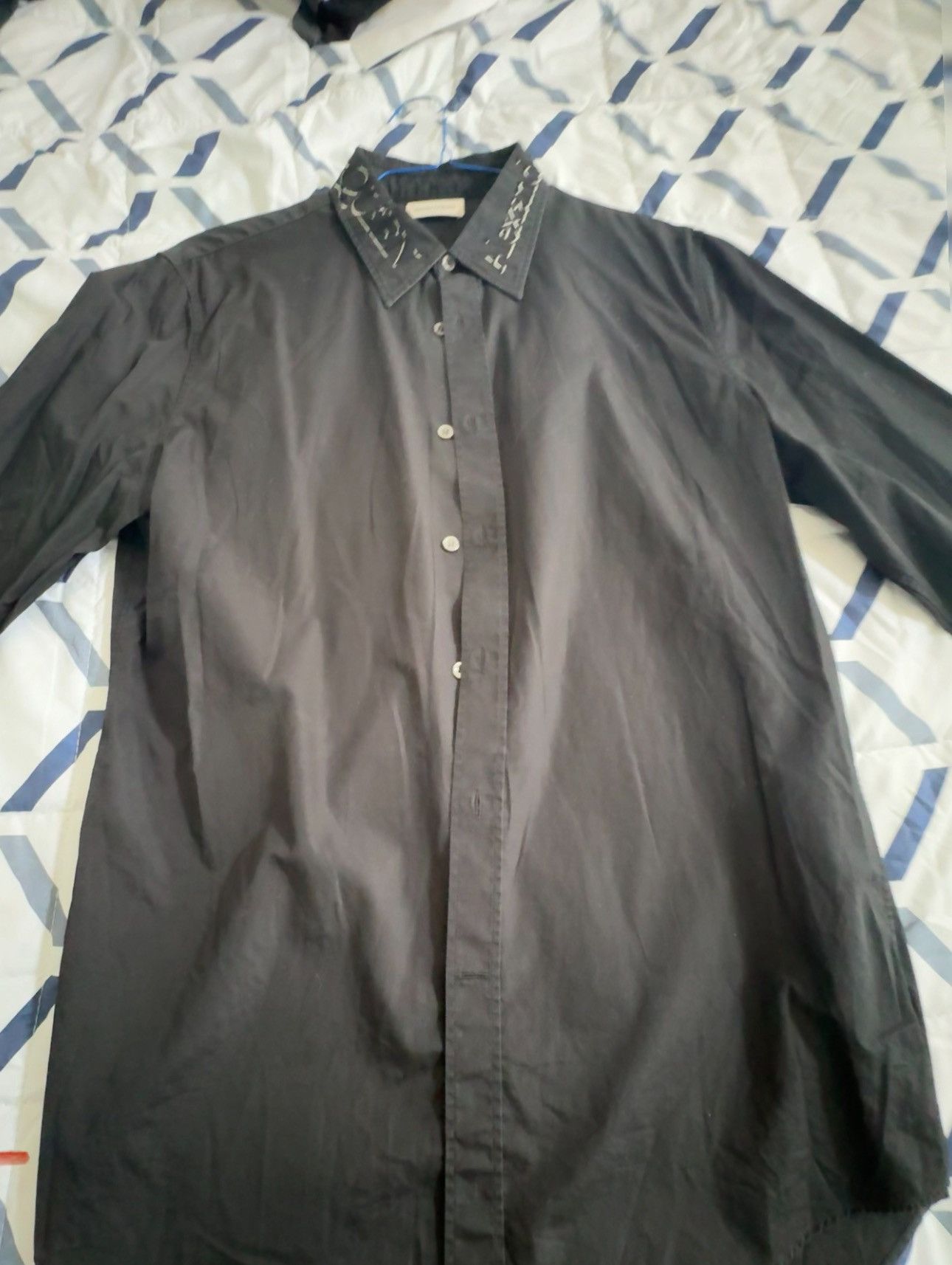 Alexander McQueen Alexander McQueen Embossed Collar Logo Shirt Size US L / EU 52-54 / 3 - 1 Thumbnail