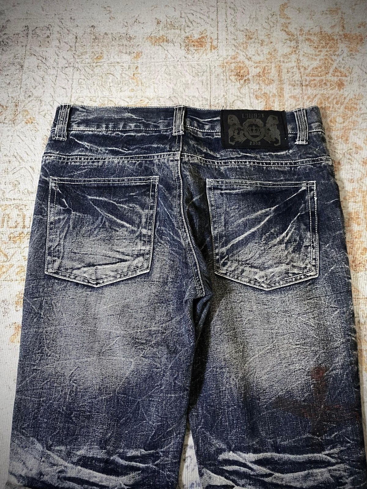 LOWBOX 2000s LOWBOX DISTRESSED JEANS DENIM Size US 31 - 6 Thumbnail