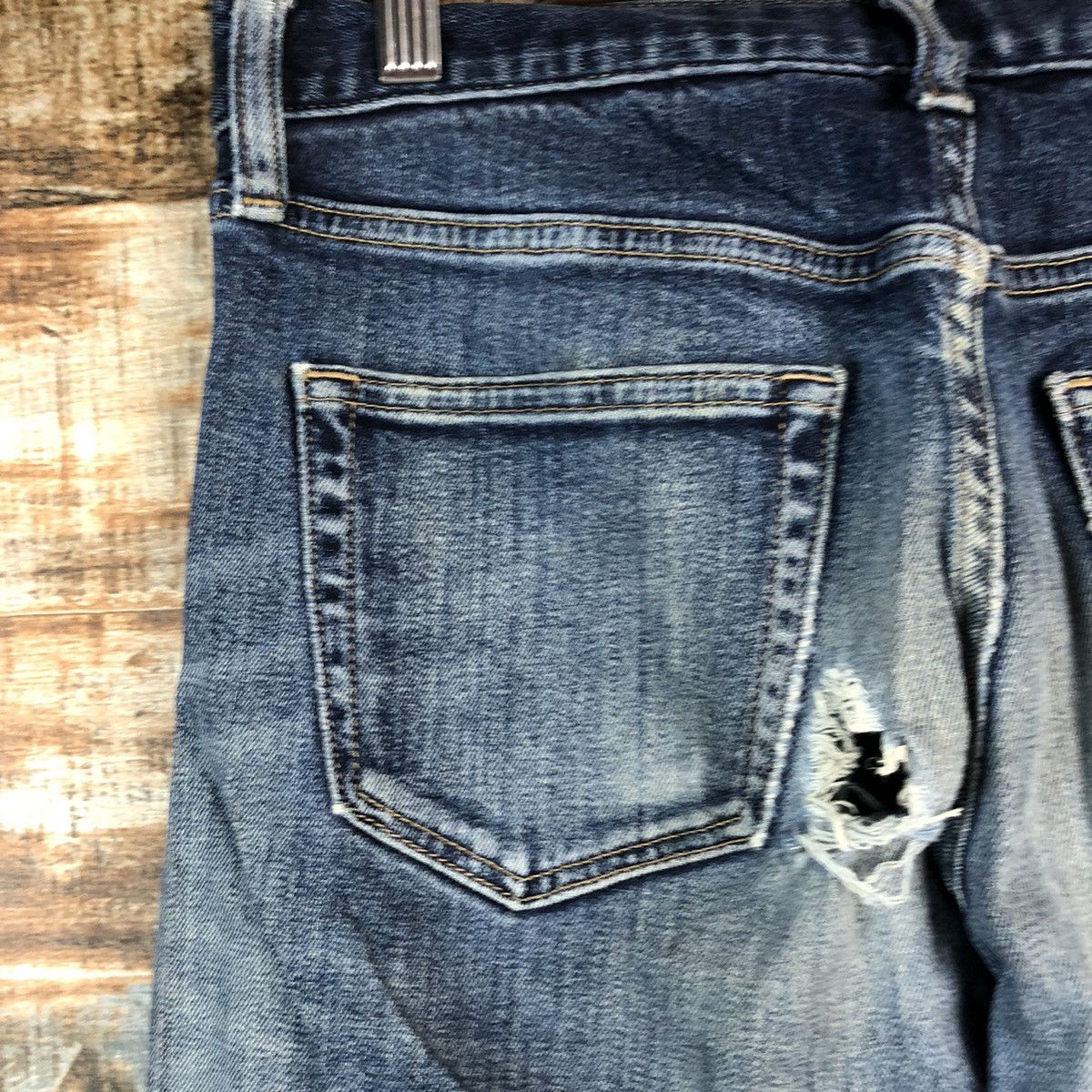 Uniqlo DLL Uniqlo Blue Distressed Denim Pants #C245 Size US 30 / EU 46 - 17 Thumbnail