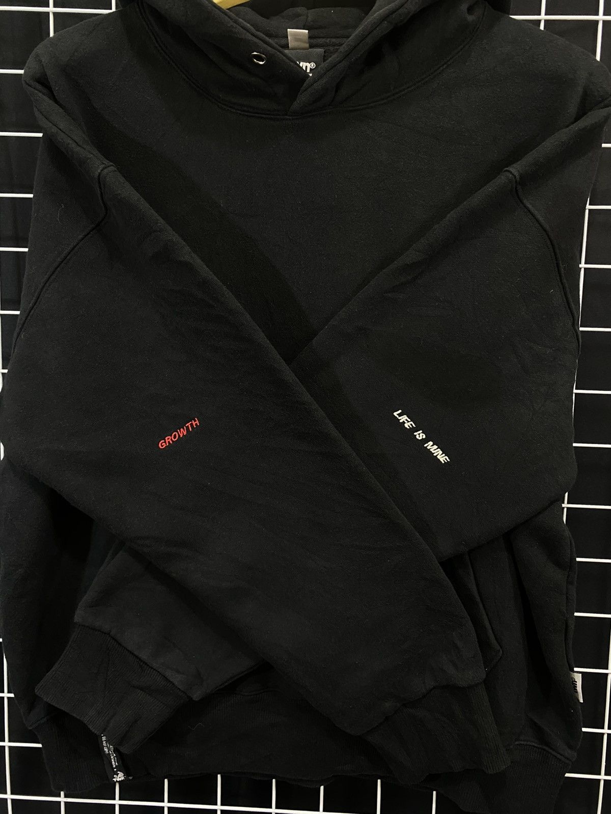 Other TWN LIFE IS MINE HOODIE BOXY FIT BLACK Size US L / EU 52-54 / 3 - 3 Thumbnail
