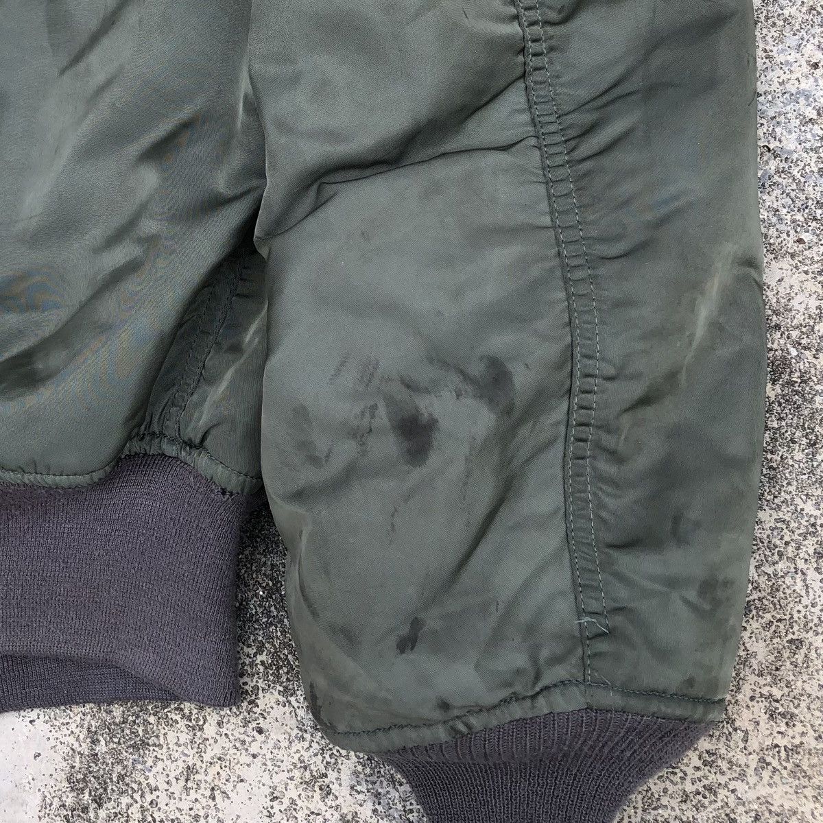 Avirex Vintage Avirex Intermediate Ma-1 Bomber Jacket 🇺🇸 Size US L / EU 52-54 / 3 - 10 Thumbnail