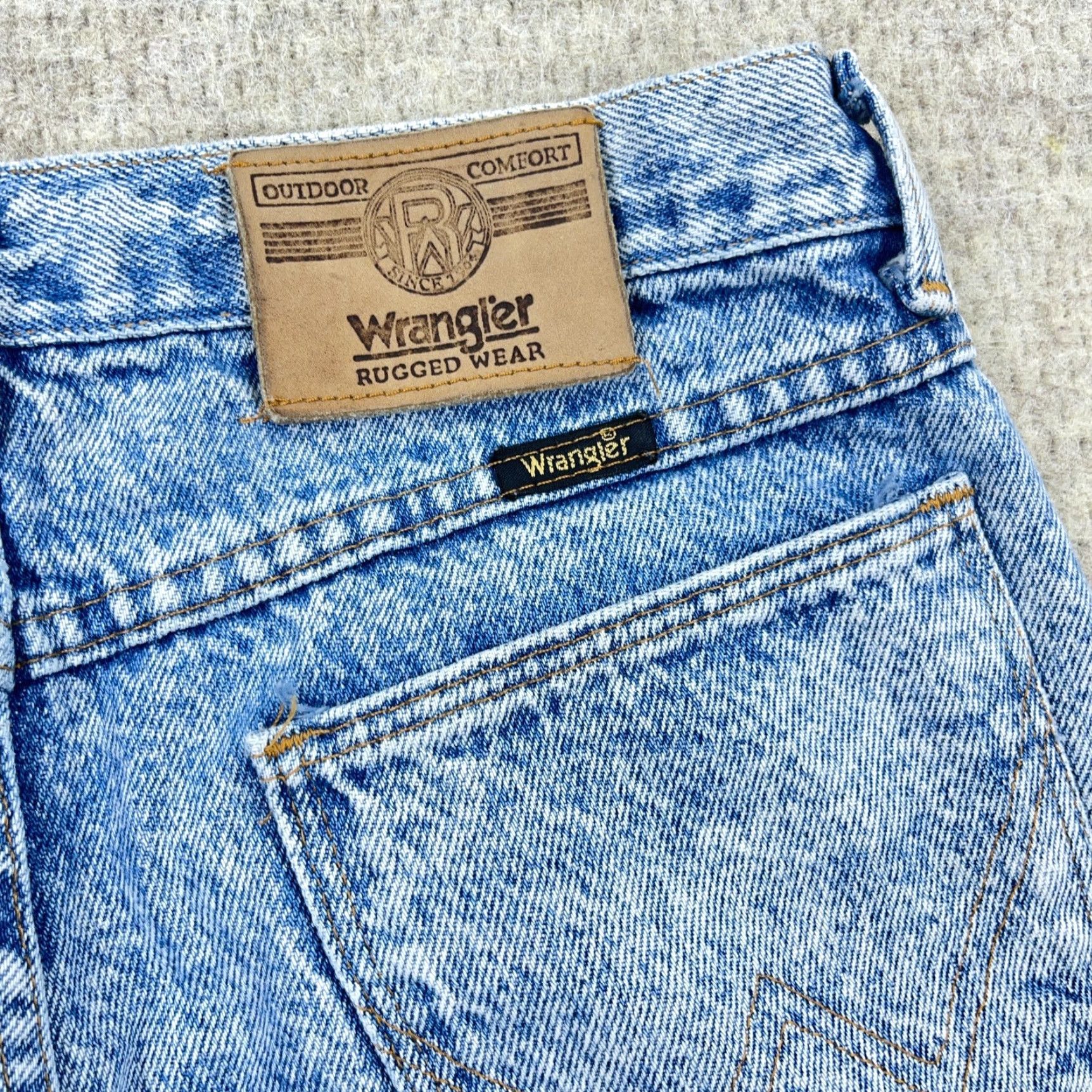Wrangler VINTAGE Wrangler Jeans 28x30 Straight Leg Acid Wash Comfort Mens 80s Grunge Size US 28 / EU 44 - 6 Thumbnail