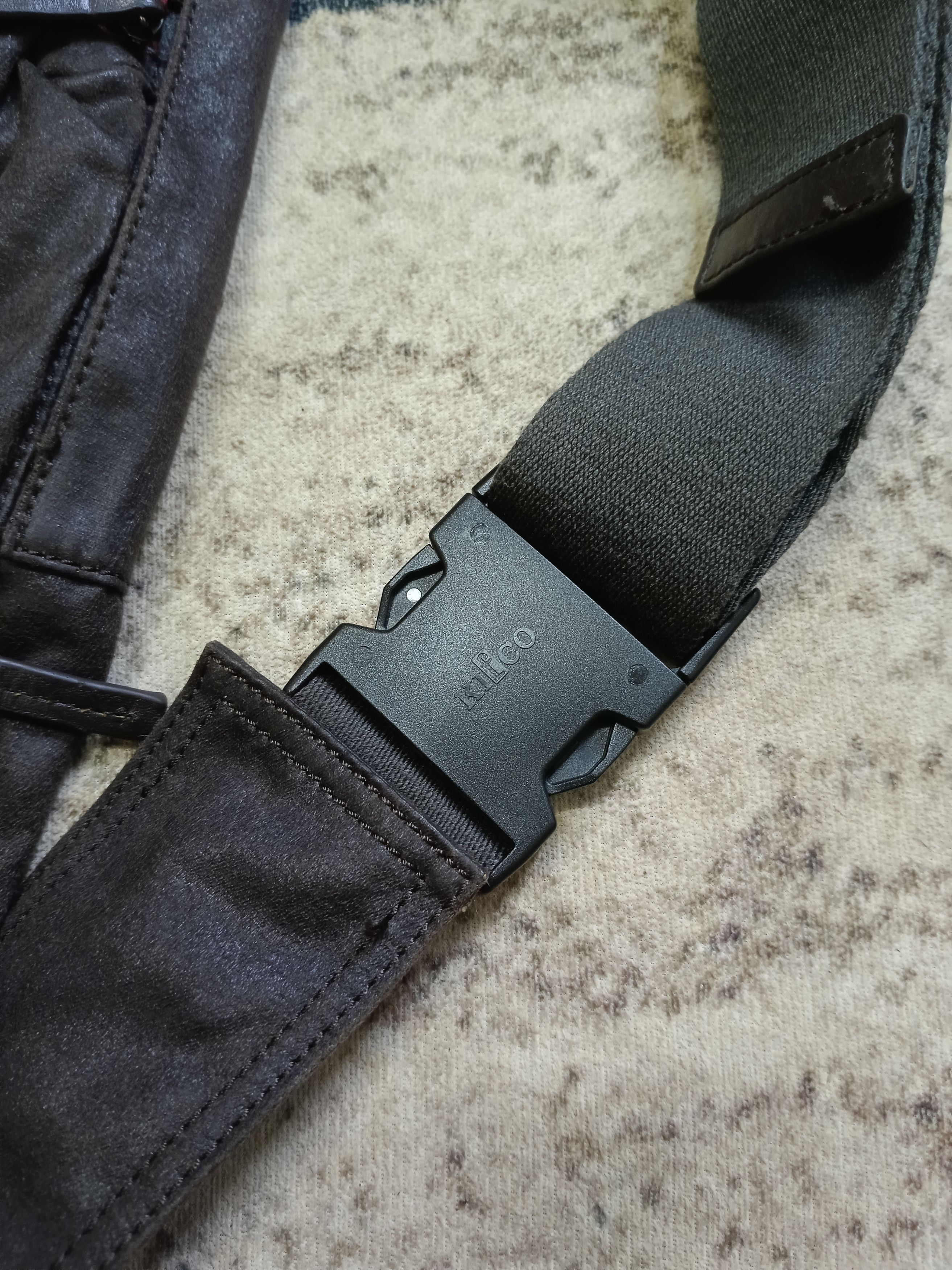 Japanese Brand VERY RARE🔥WAXED CROSSBODY TACTICAL ART BERG 2WAY Size ONE SIZE - 15 Thumbnail