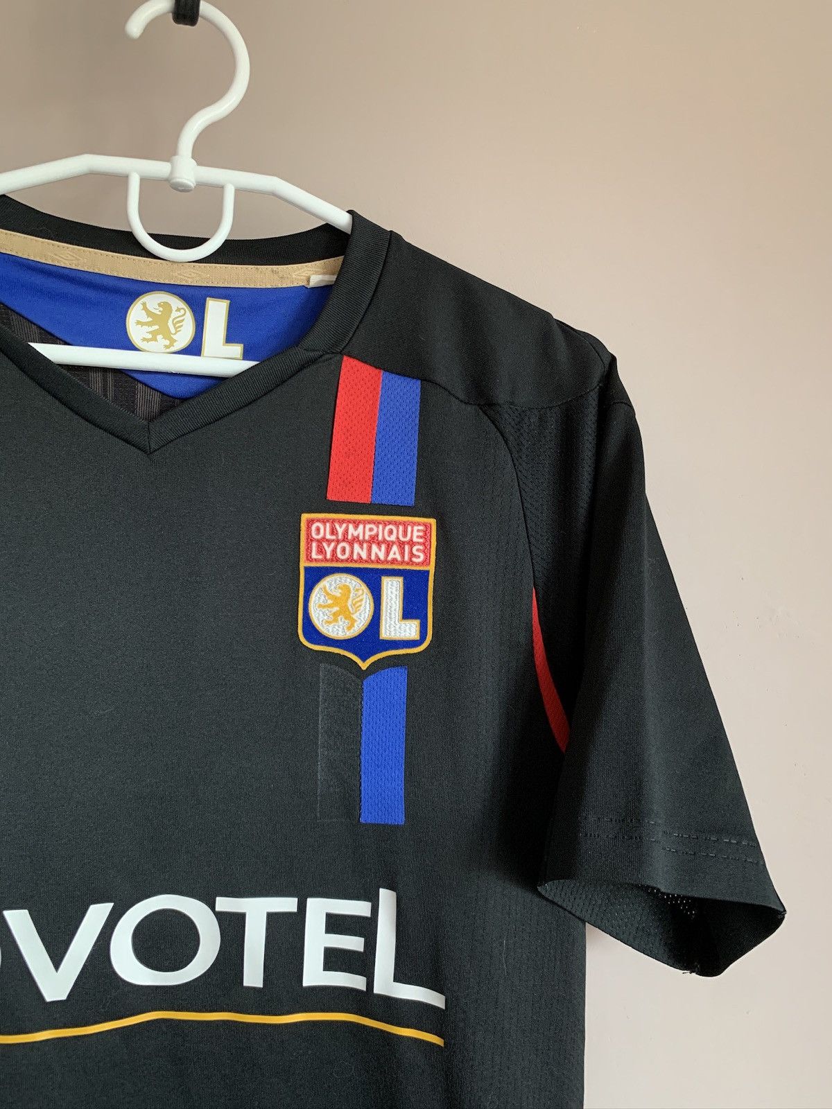 Umbro Olympique Lyonnais 2007 Football Shirt Umbro Black Soccer S Size US S / EU 44-46 / 1 - 3 Thumbnail