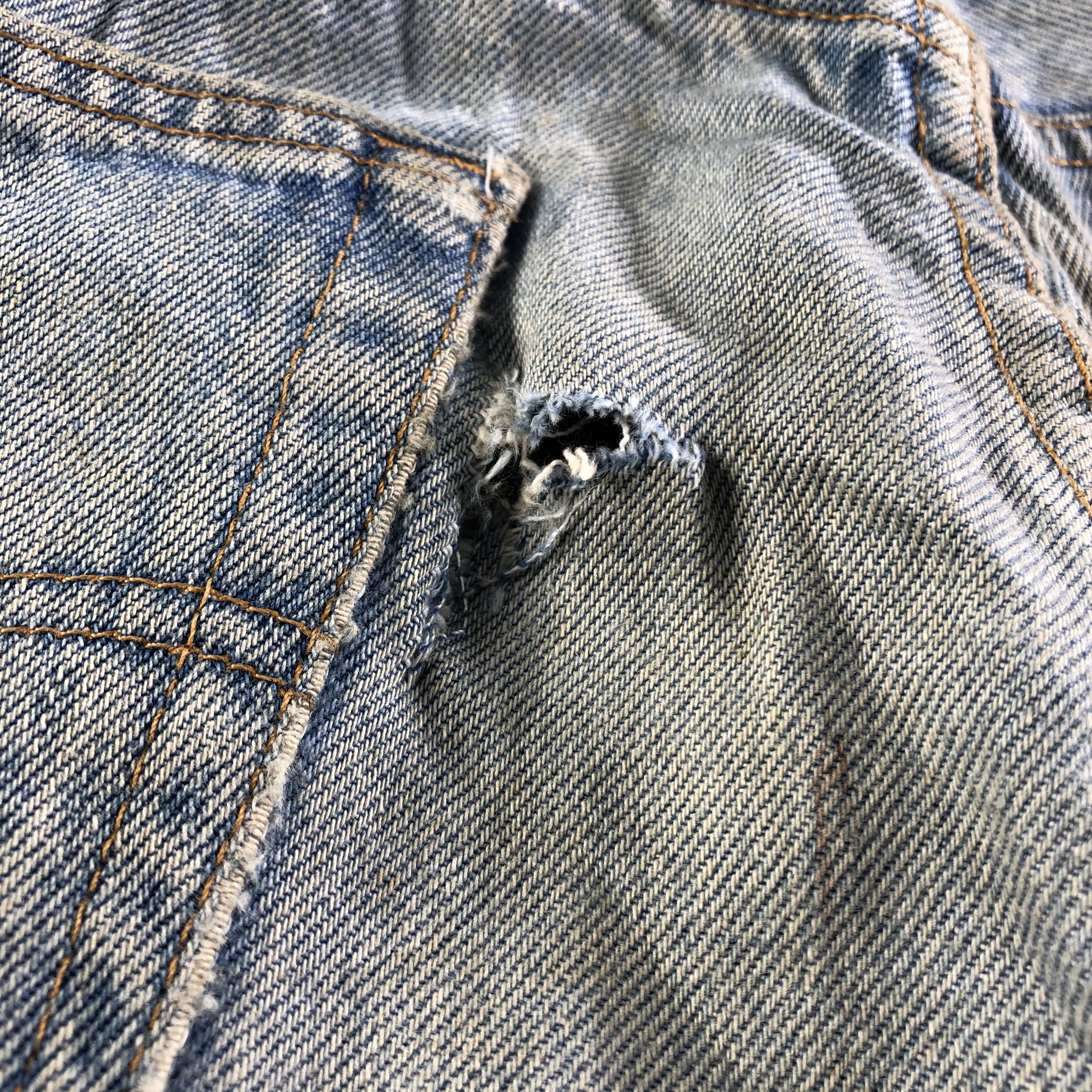 Levi's Vintage Light Wash Levis 501 Jeans-J3994 Size US 33 - 8 Thumbnail