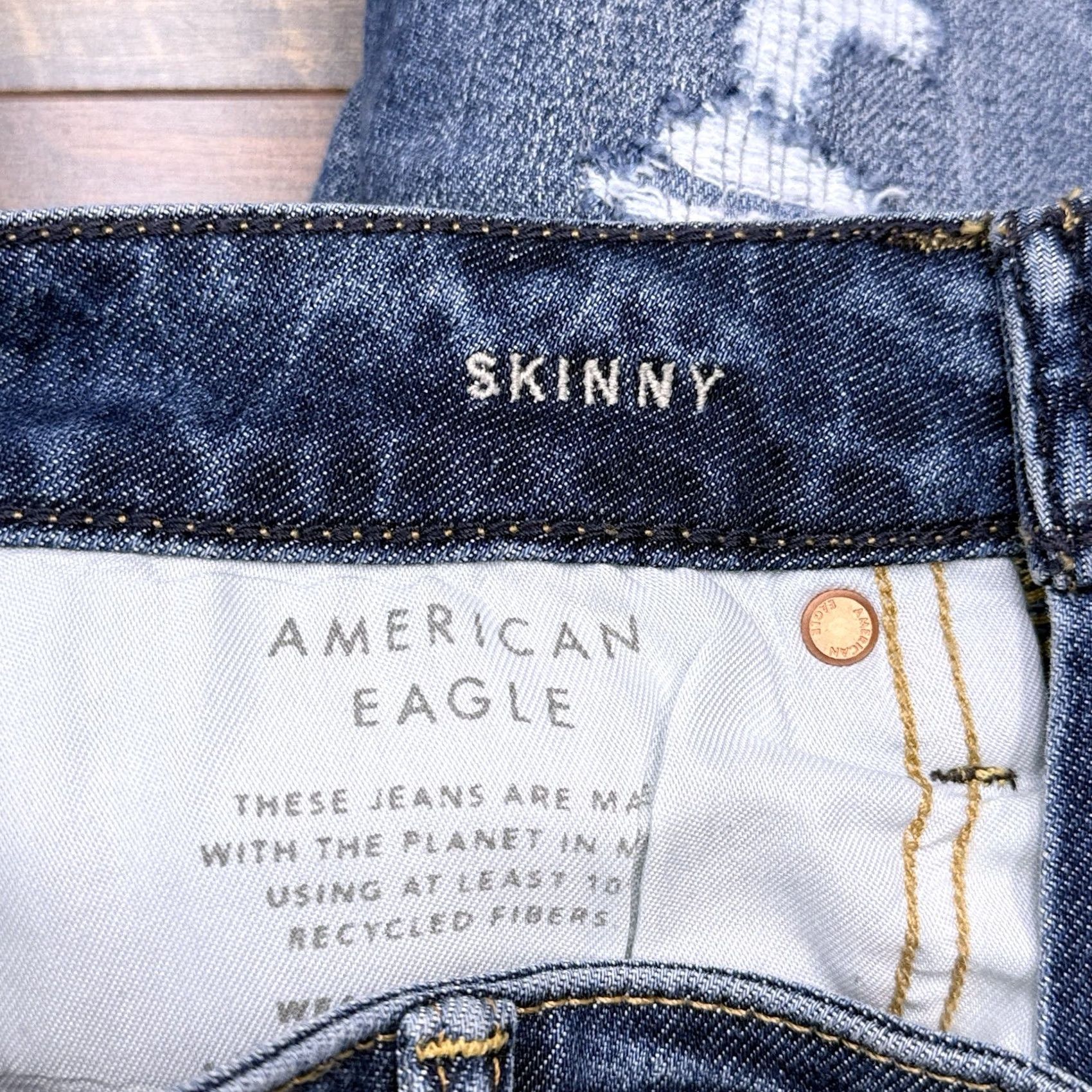 American Eagle Outfitters American Eagle Outfitters Jeans Male 28x32 Slim Distressed Button Logo Belt Loops 5-Pocket Denim Blue Cotton Blend Mid Rise Skinny Modern Comfort Size US 28 / EU 44 - 7 Thumbnail