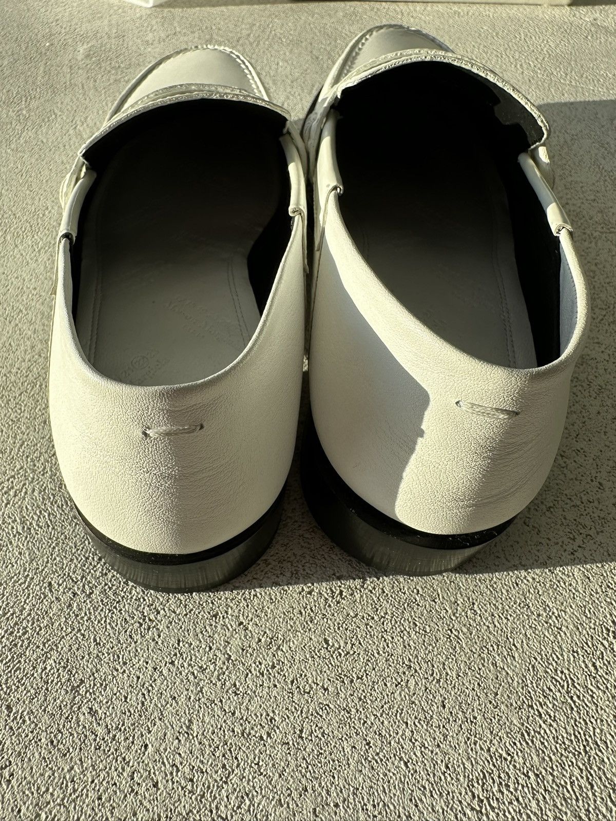 Maison Margiela Maison Margiela White Stitch Leather ‘Camden’ Penny Loafers Size US 5 / IT 35 - 3 Thumbnail