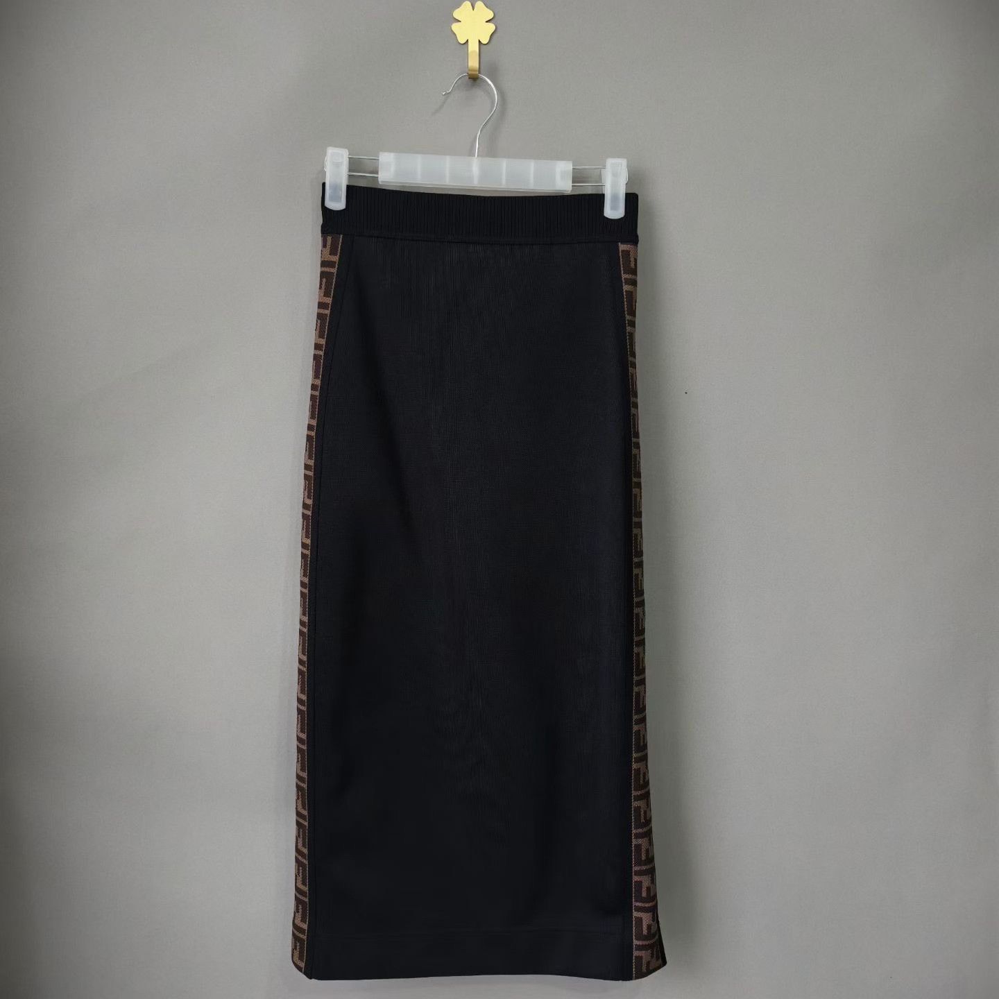 Fendi FENDI Black Side Logo Long Skirt Size 38" / US 16 / IT 52 - 1 Thumbnail