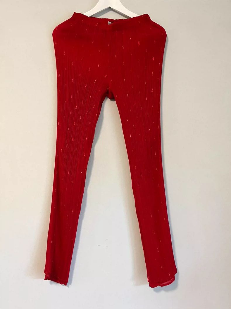Issey Miyake Issey Miyake size:M Red pleated mainline trousers Size 31" - 2 Thumbnail