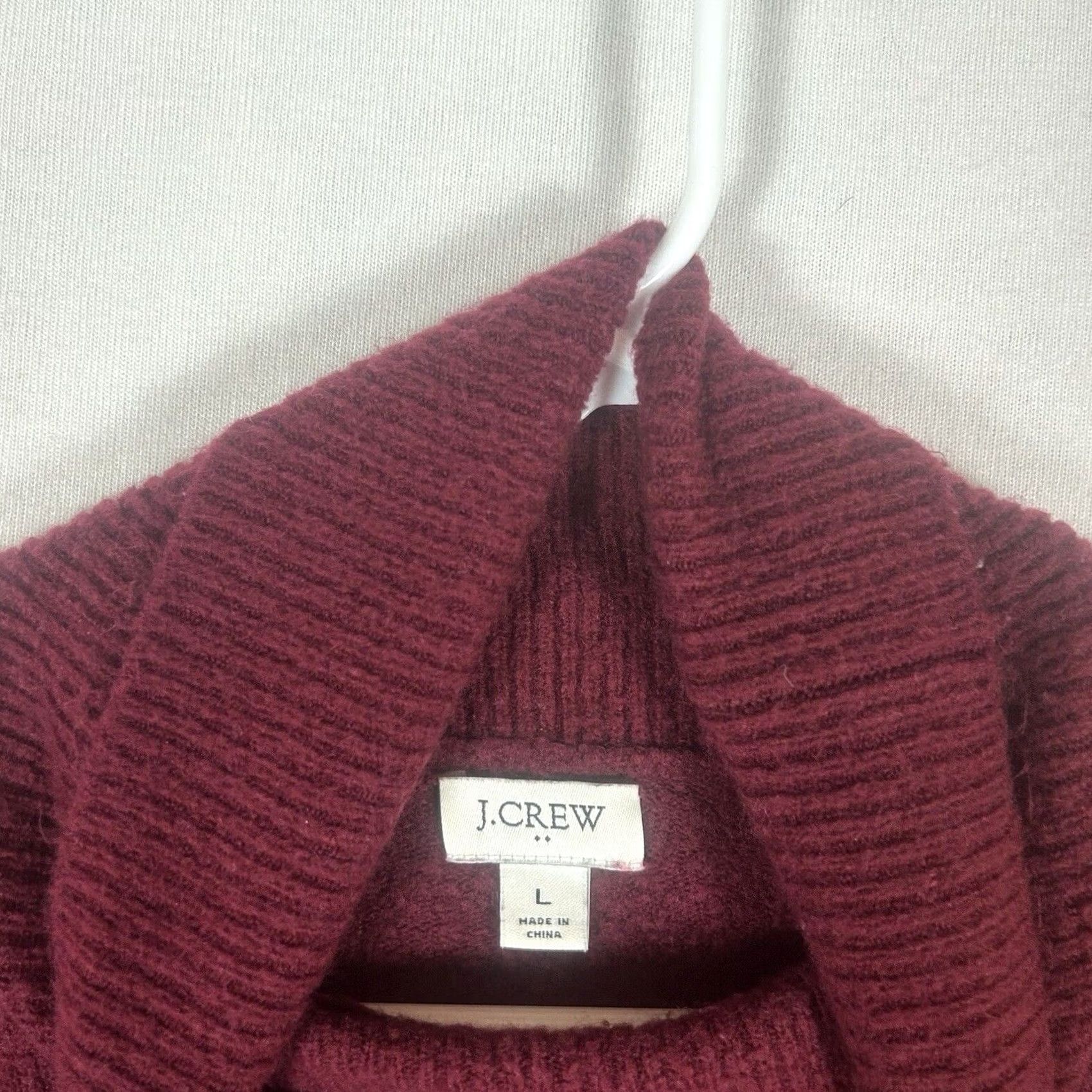 J.Crew J.CREW Sweater Women L Turtleneck Long Sleeve Red Wool Blend Bling Neckpullover Size L / US 10 / IT 46 - 2 Thumbnail