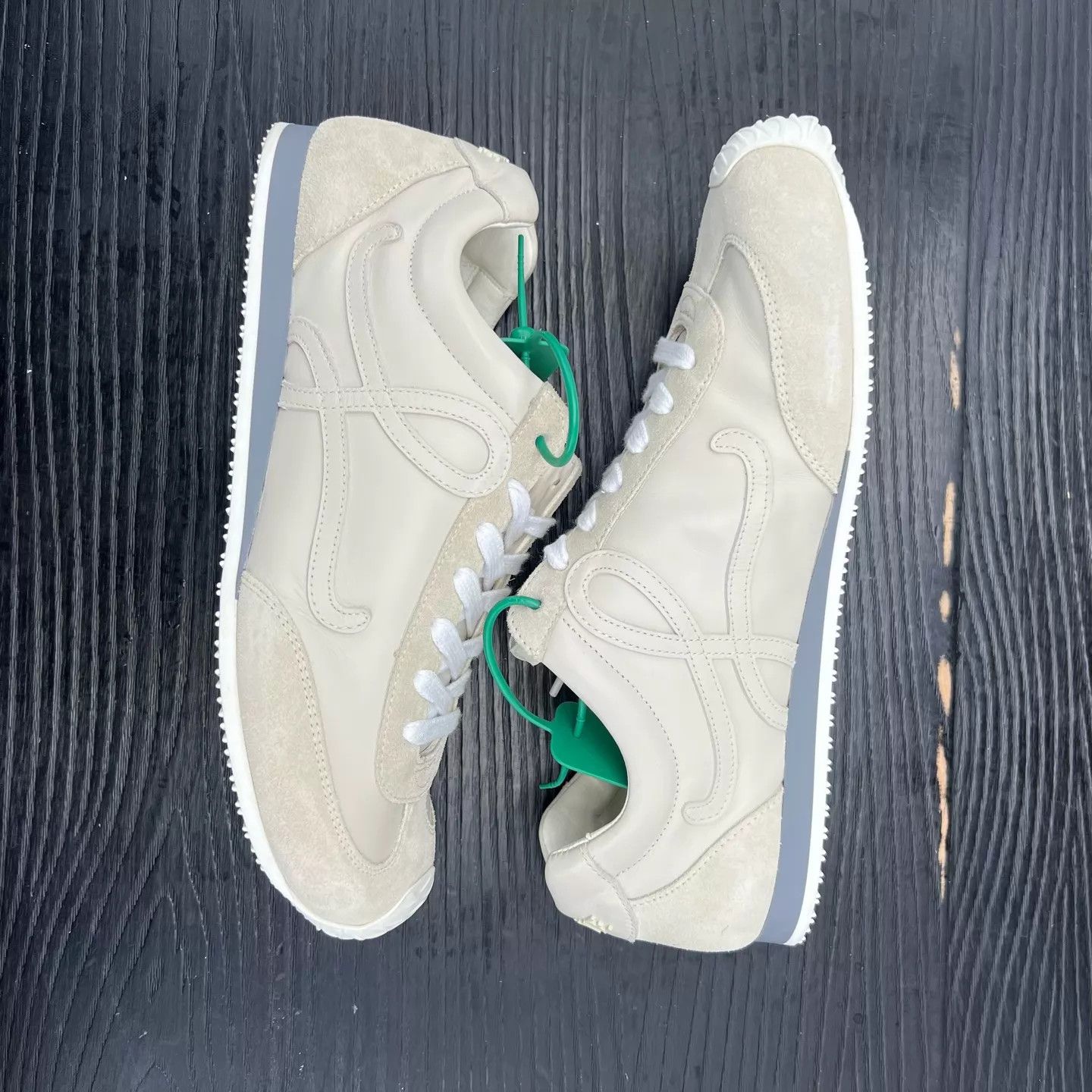 Loewe LOEWE Runner 2.0 White Beige 42 Worn w/ Box & Accs Size US 9 / EU 42 - 3 Thumbnail
