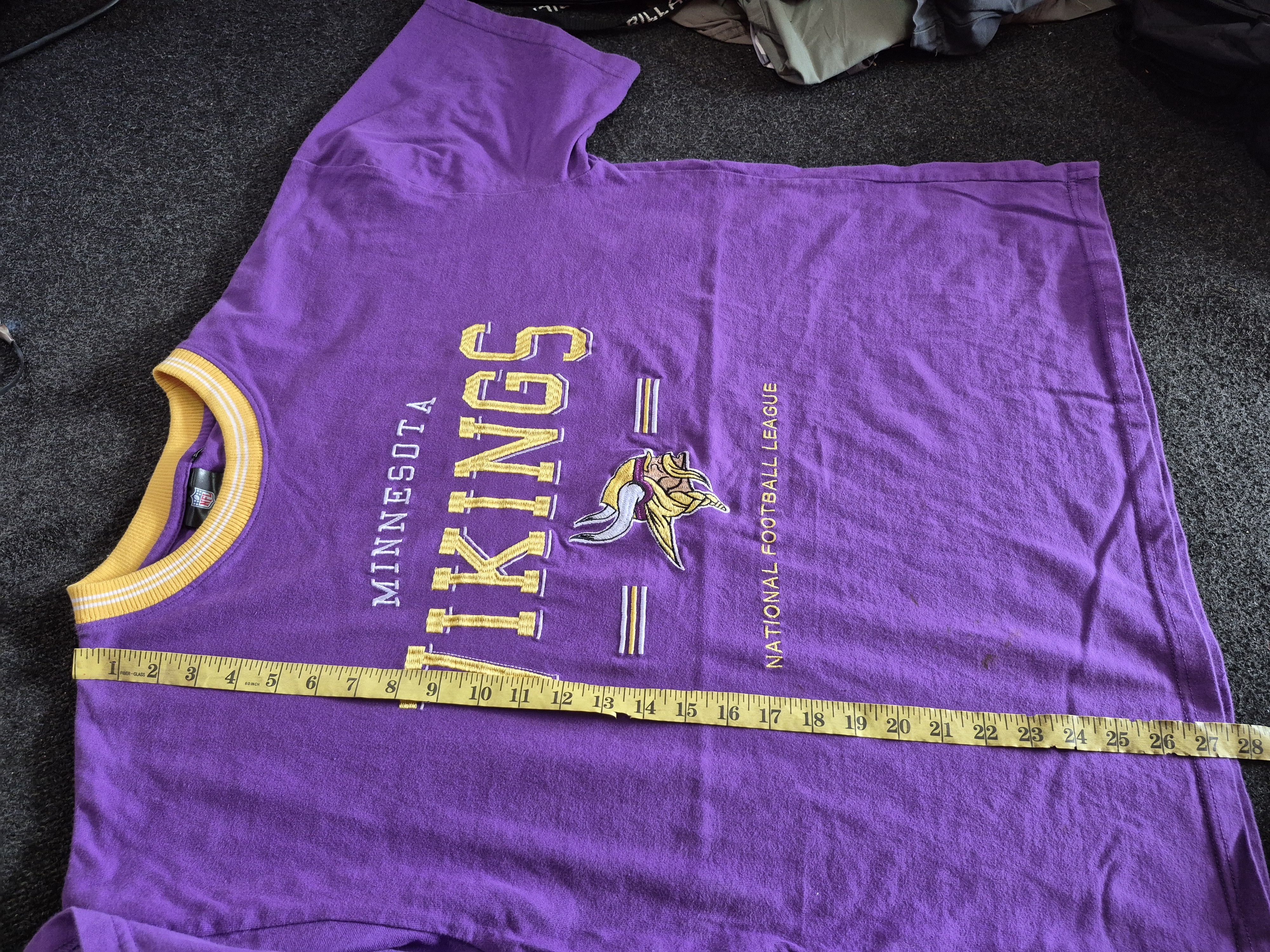 NFL 🔥 Wego Japan NFL Minnesota Vikings Tee American Sport Size US L / EU 52-54 / 3 - 9 Thumbnail