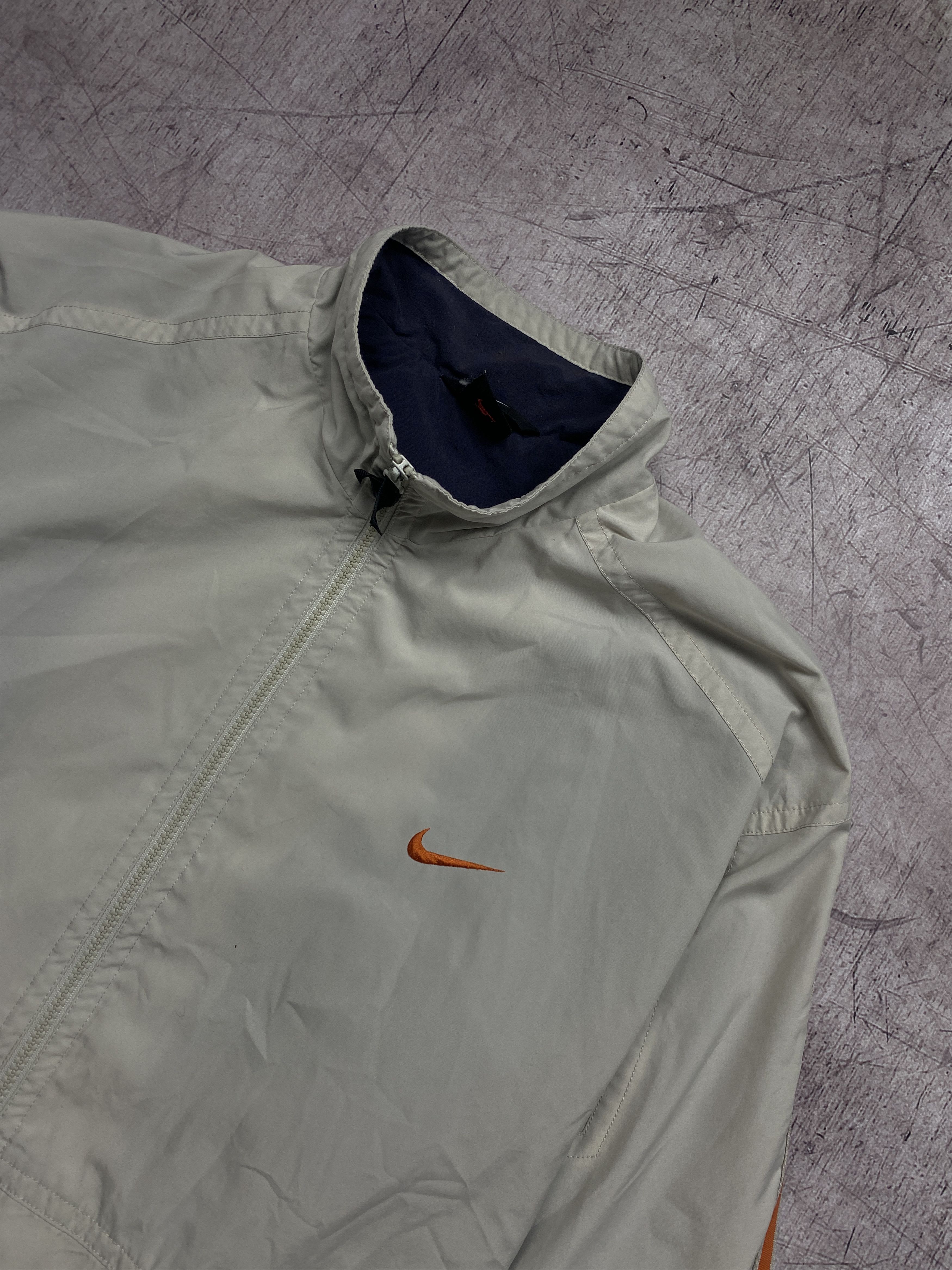 Nike × Vintage Nike Vintage Big Swoosh logo nylon jacket Size US L / EU 52-54 / 3 - 3 Thumbnail