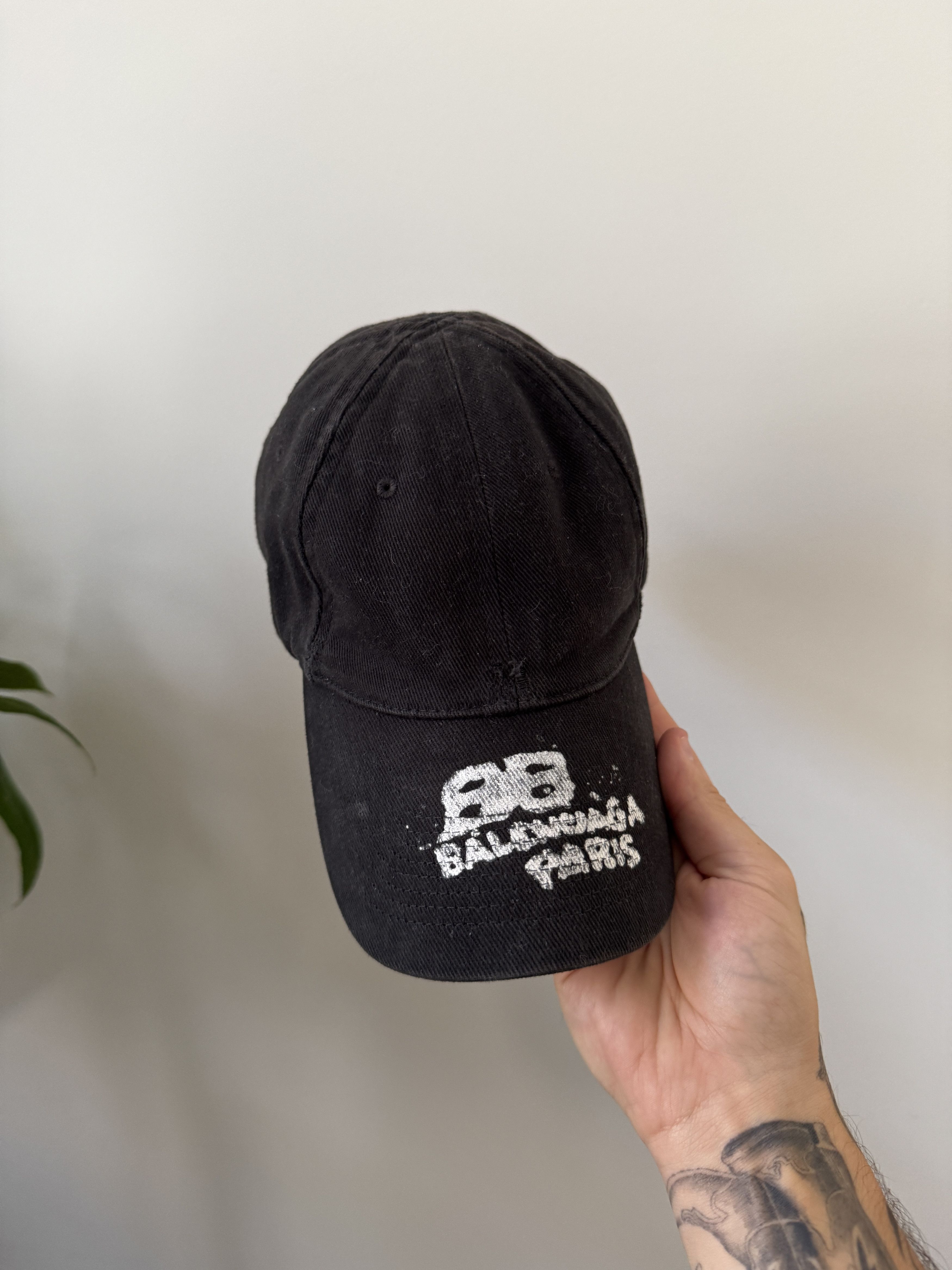 Balenciaga Balenciaga black splatter-effect BB Paris Cap SIZE SMALL Size 26 - 4 Thumbnail