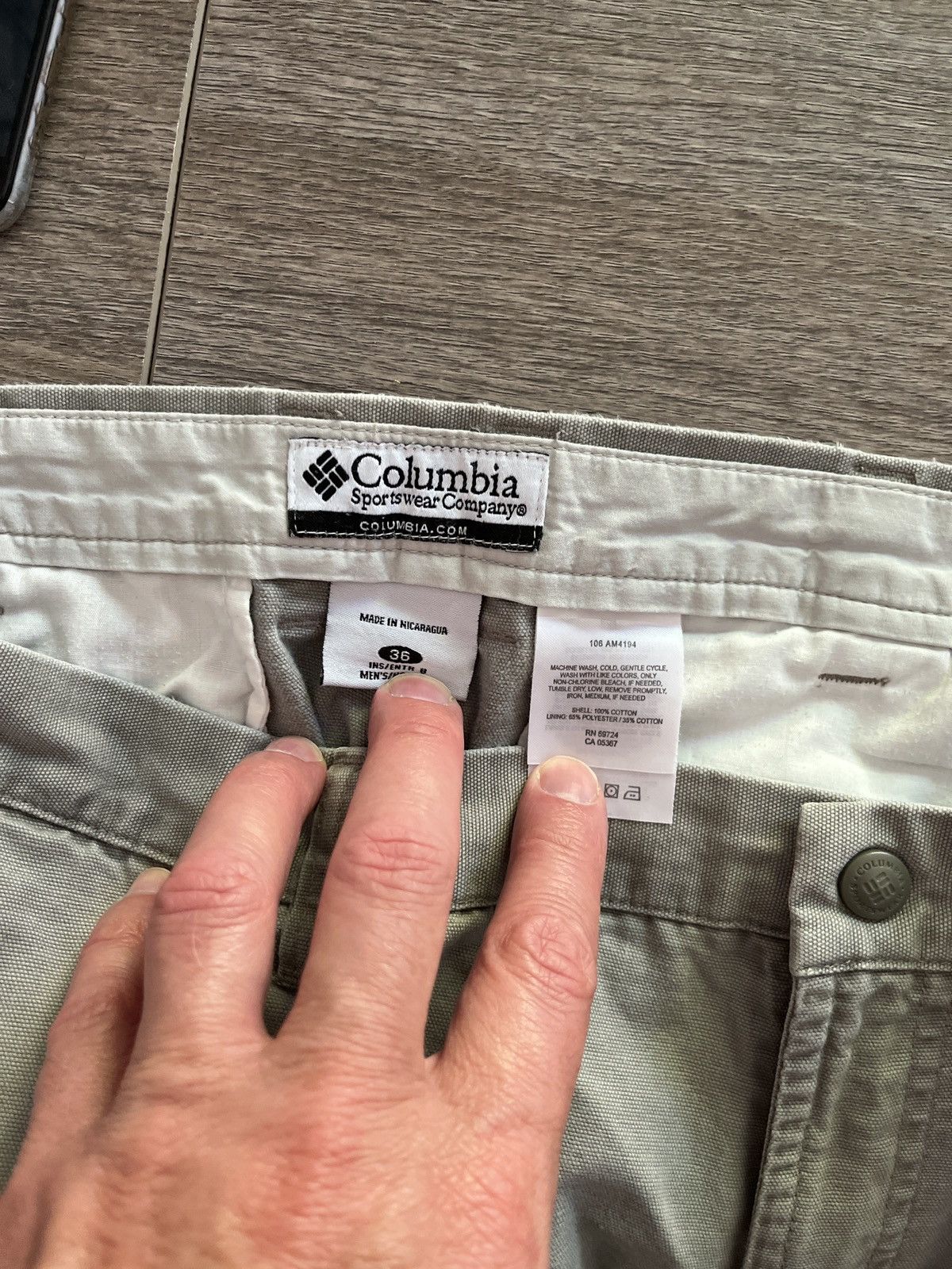 Columbia Colombia hiking shorts vintage quality Size US 36 / EU 52 - 1 Thumbnail