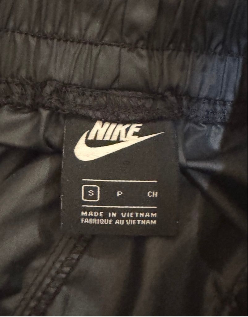 Nike Nike Black sweatpants size Small +Big Poclets Size US 28 / EU 44 - 3 Thumbnail