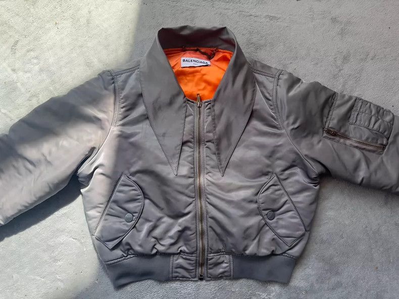 Balenciaga Balenciaga Bomber jacket with large collar jacket 2501-Next Size S / US 4 / IT 40 - 2 Thumbnail