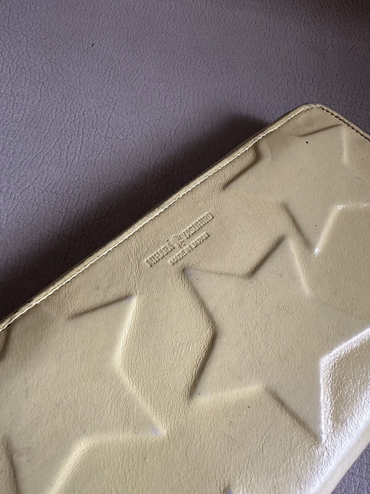 Maison MIHARA YASUHIRO Miharayasuhiro Star Embossed Leather Wallet Size ONE SIZE - 2 Thumbnail