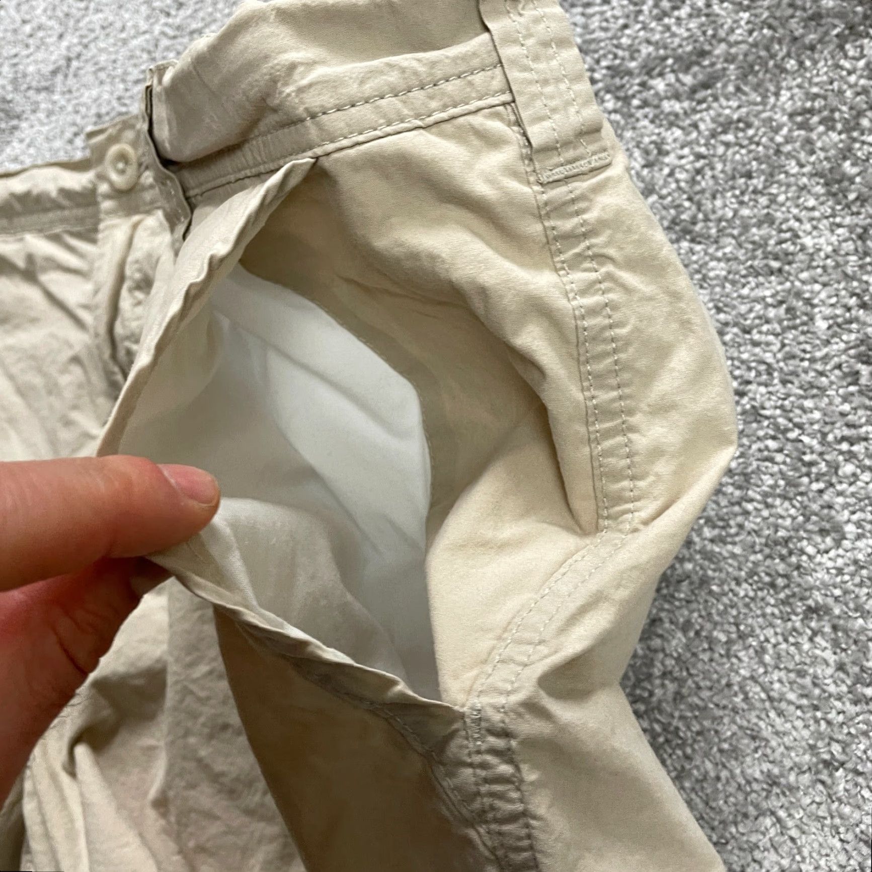 Vintage Columbia Chino Shorts Mens Beige Flat Front Slash Pocket Cotton Casual 42x8 Regular Men Beach Outdoor 90s? Size US 42 / EU 58 - 5 Thumbnail